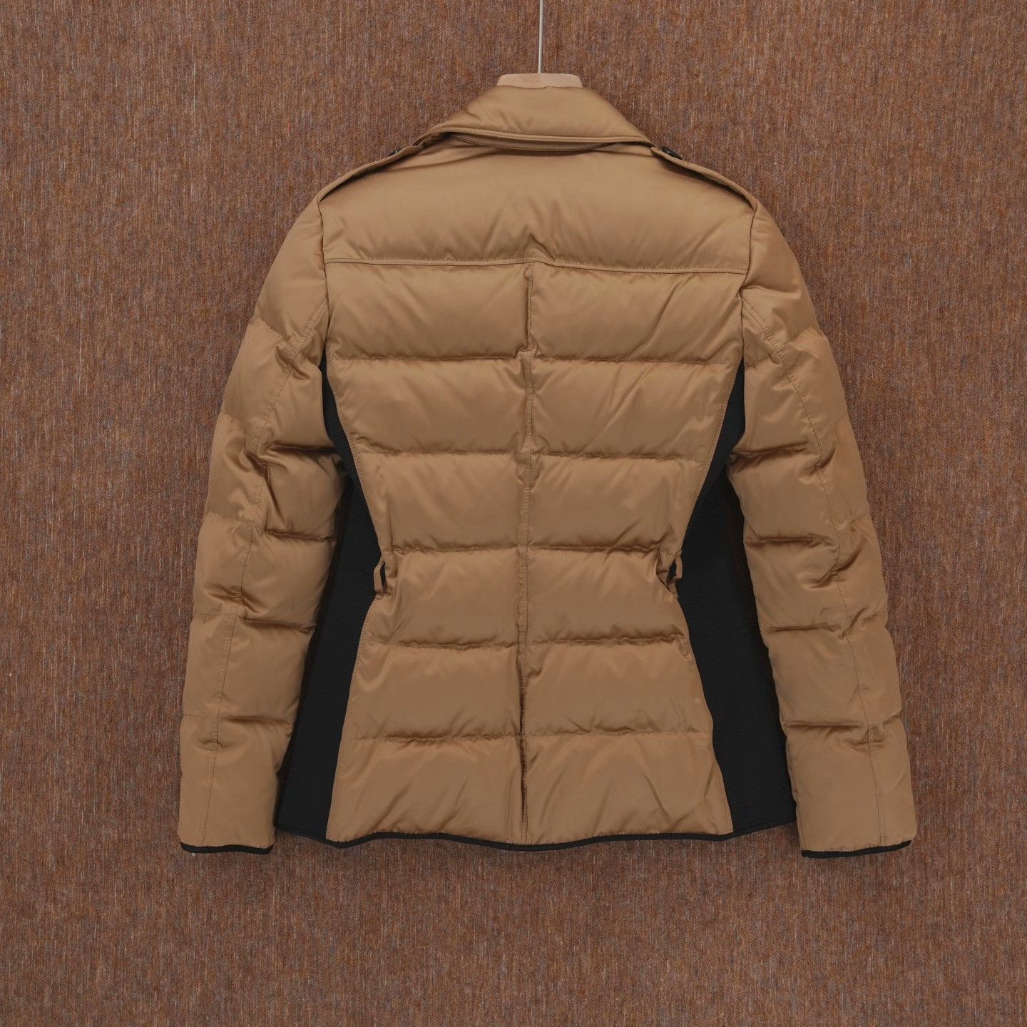 Burberry Burberry Down Down Jacket S Women Size S / US 4 / IT 40 - 2 Thumbnail