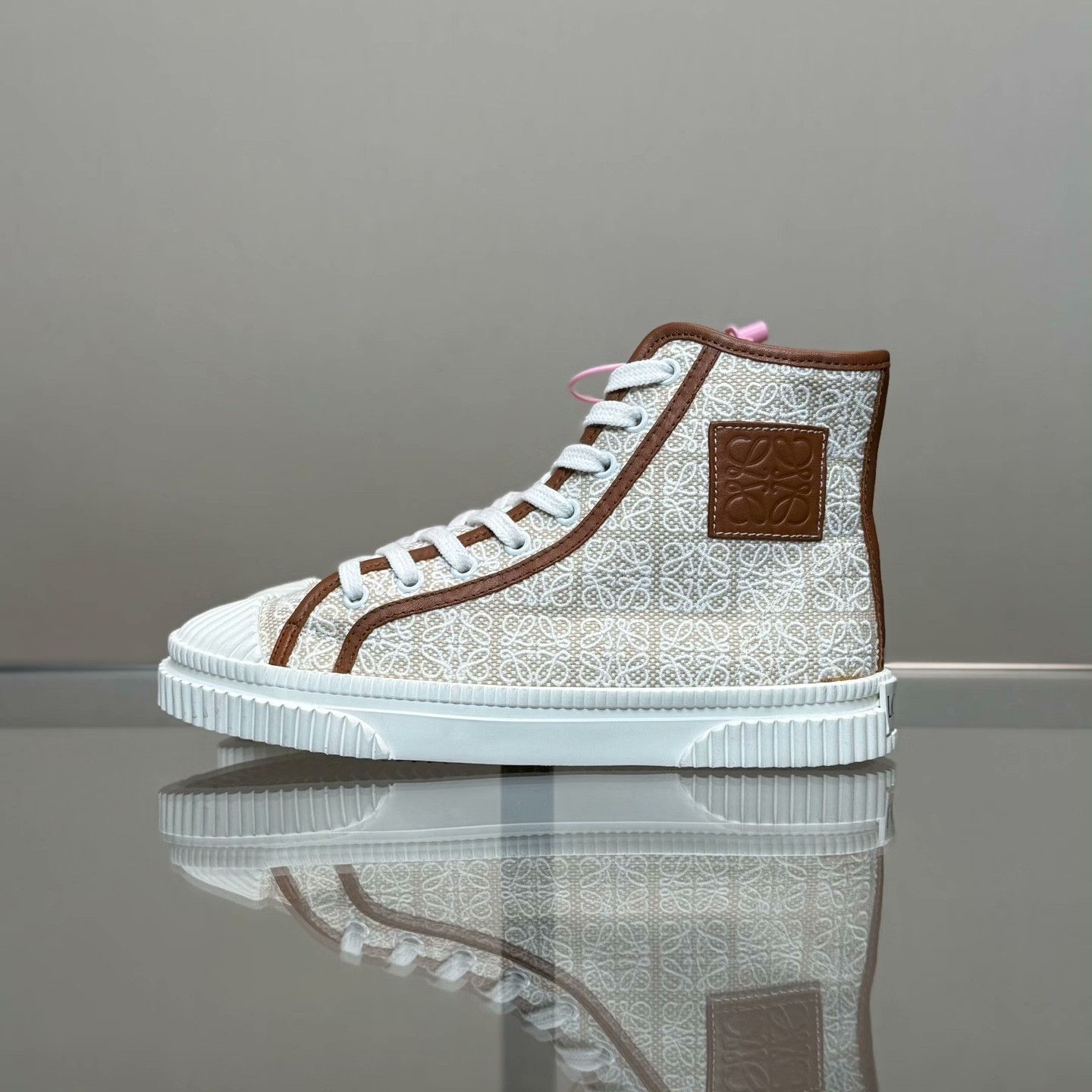 Loewe Loewe Canvas Brown Lowtop Sneakers 37 Women Size US 6.5 / IT 36.5 - 5 Thumbnail