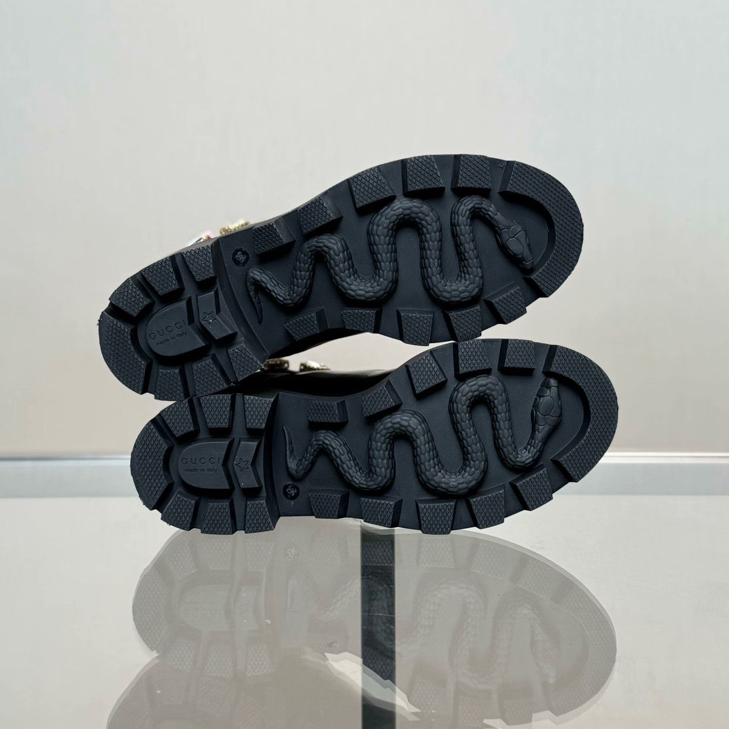 Gucci Gucci Boots 36 Women Size US 6 / IT 36 - 7 Thumbnail