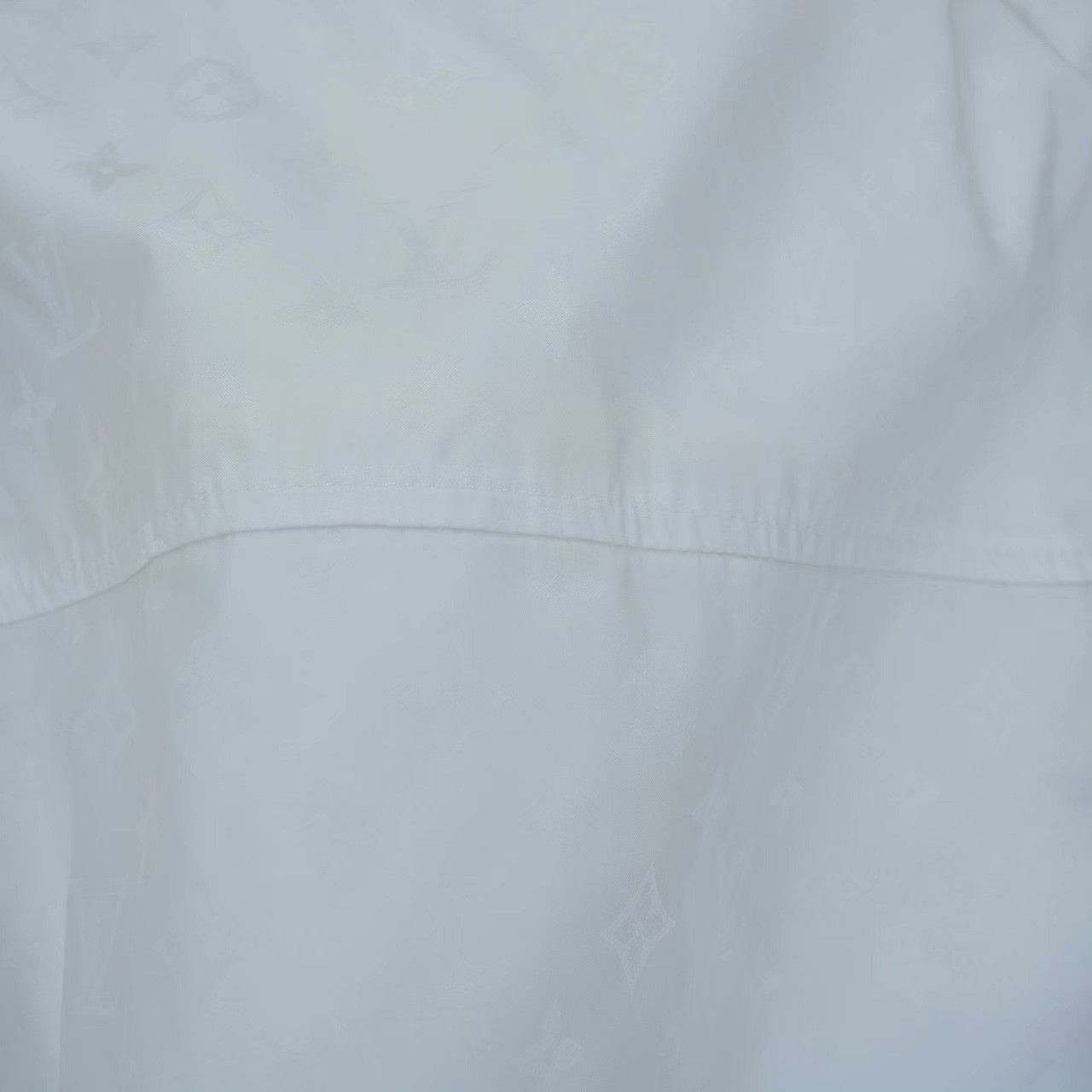 Louis Vuitton Louis Vuitton White Light Jacket 50 Men Size US XL / EU 56 / 4 - 7 Thumbnail
