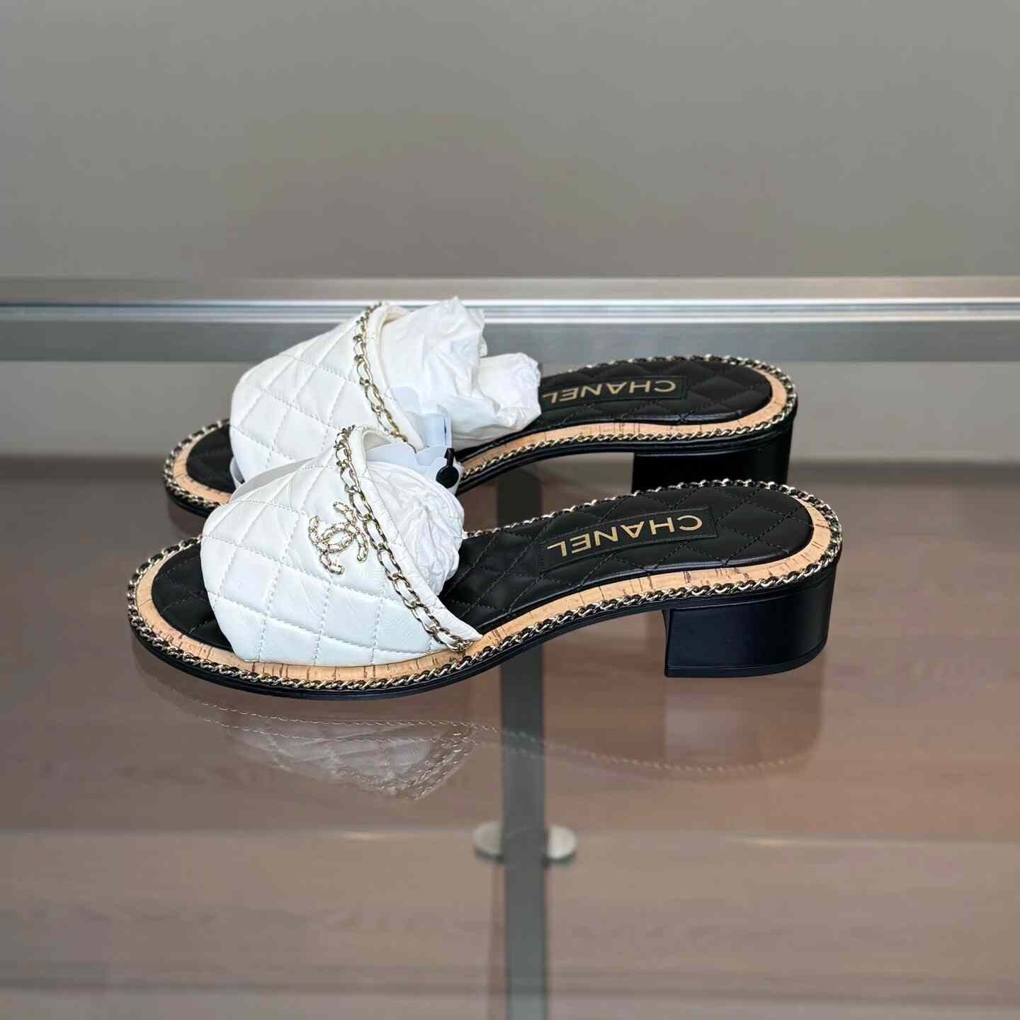 Chanel Chanel Retro White Sandals 25 Women Size US 8 / IT 38 - 5 Thumbnail