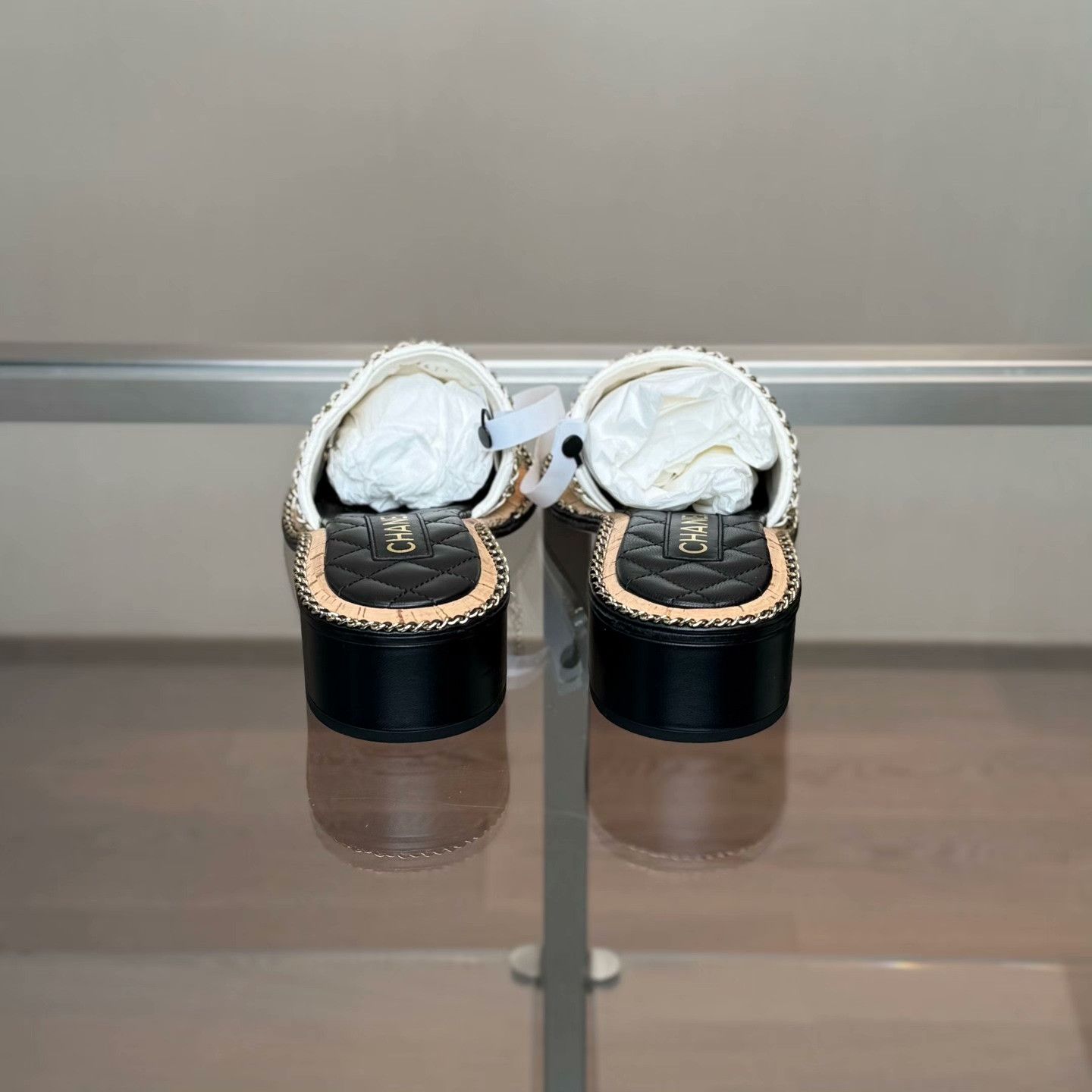 Chanel Chanel Retro White Sandals 25 Women Size US 8 / IT 38 - 4 Thumbnail