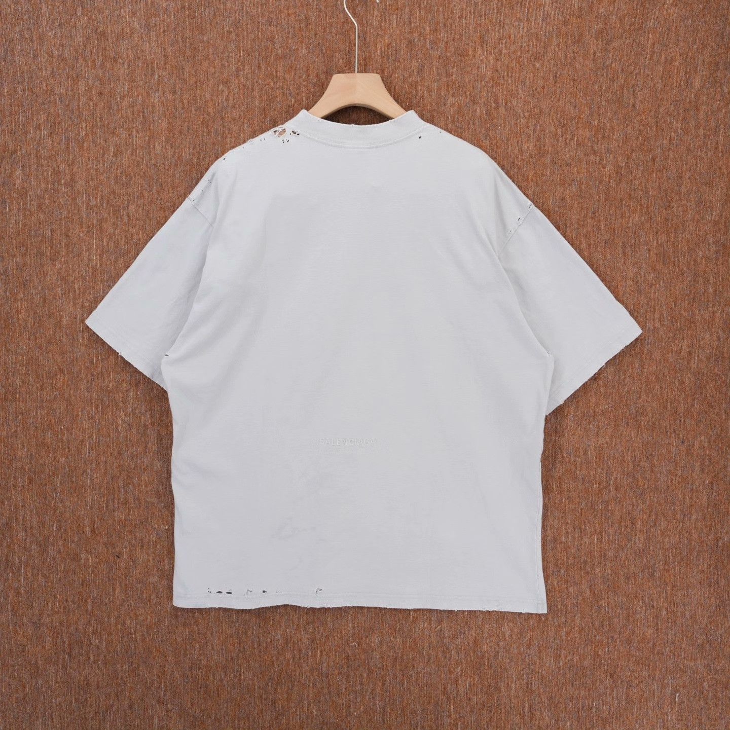 Balenciaga Balenciaga T-Shirt XL Men Size US XL / EU 56 / 4 - 2 Thumbnail