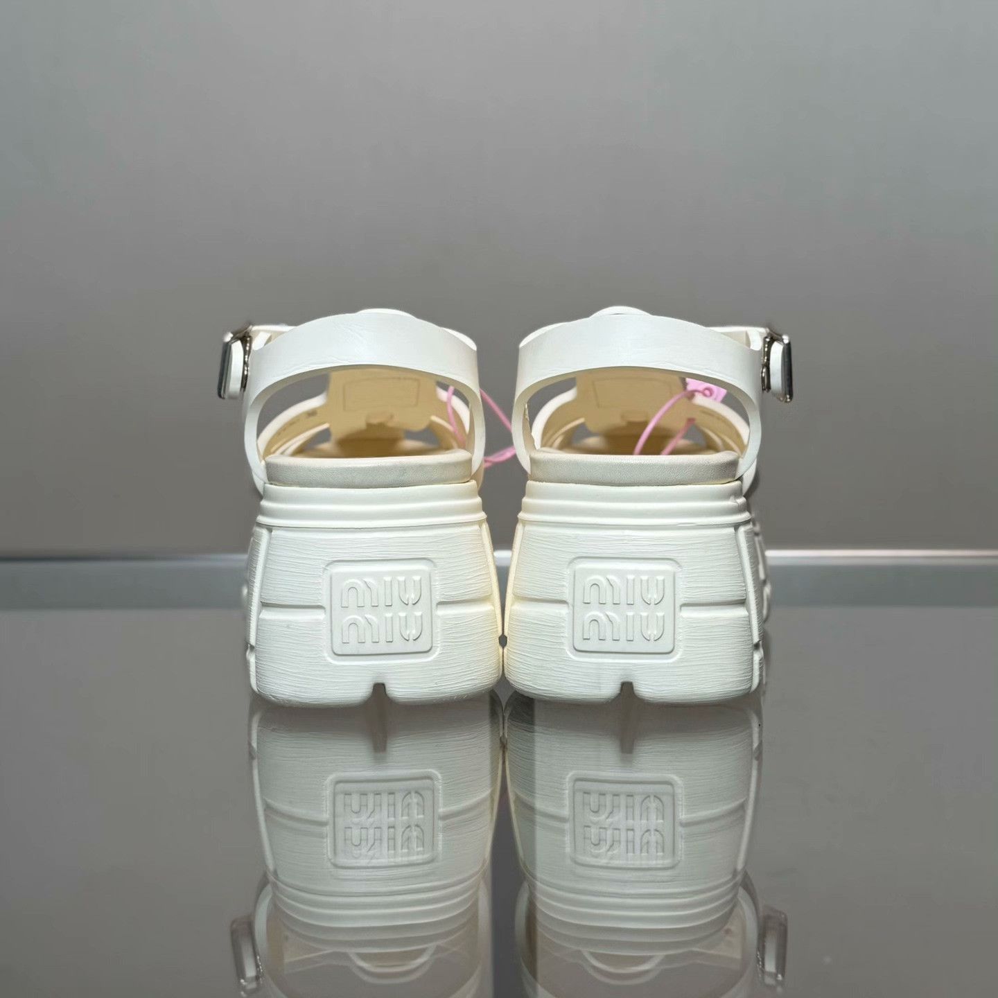 Miu Miu Miu Miu Beige Sandals 36 Women Size US 6 / IT 36 - 4 Thumbnail