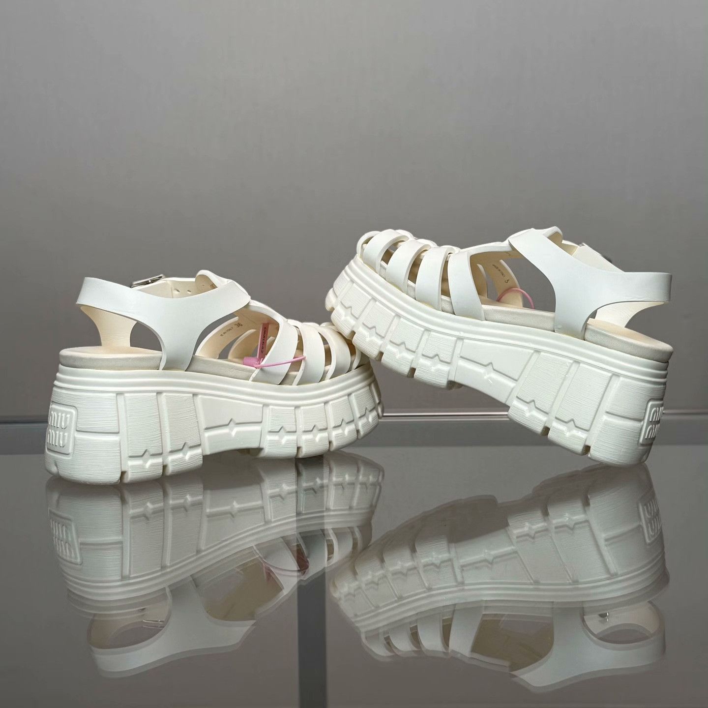 Miu Miu Miu Miu Beige Sandals 36 Women Size US 6 / IT 36 - 6 Thumbnail