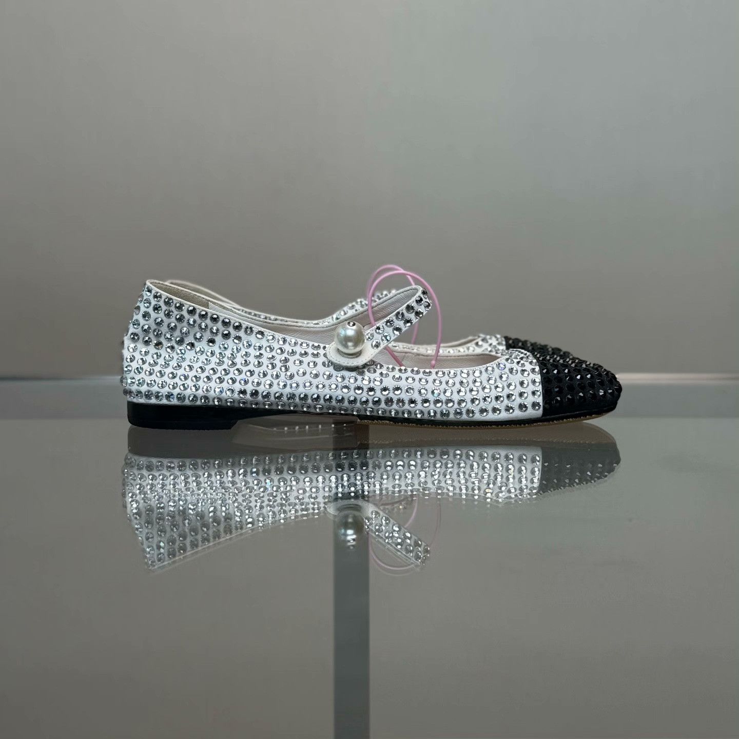 Miu Miu Miu Miu Lowtop Sneakers 37 Women Size US 6.5 / IT 36.5 - 3 Thumbnail