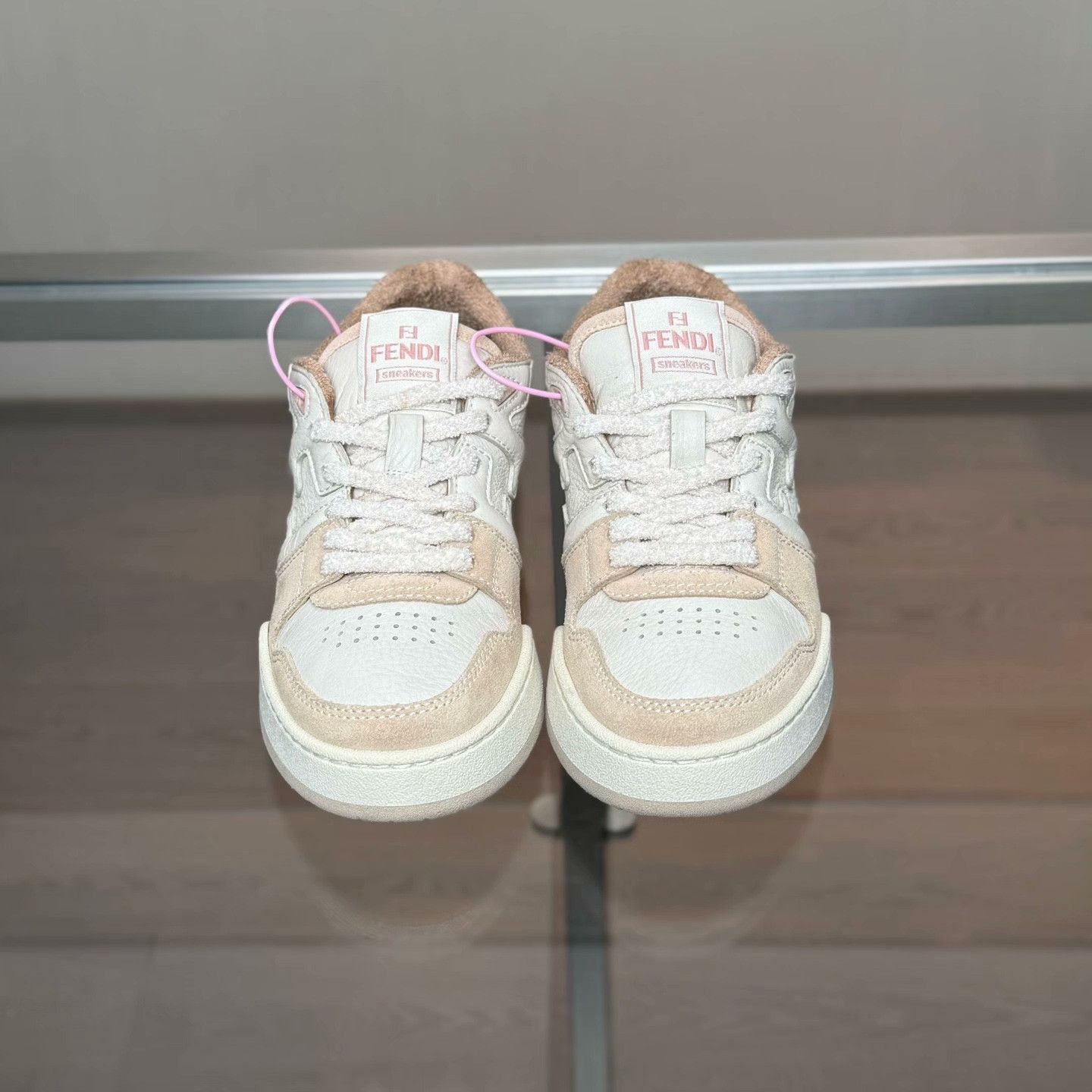 Fendi Fendi Pink Lowtop Sneakers 36 Women Size US 6 / IT 36 - 2 Thumbnail