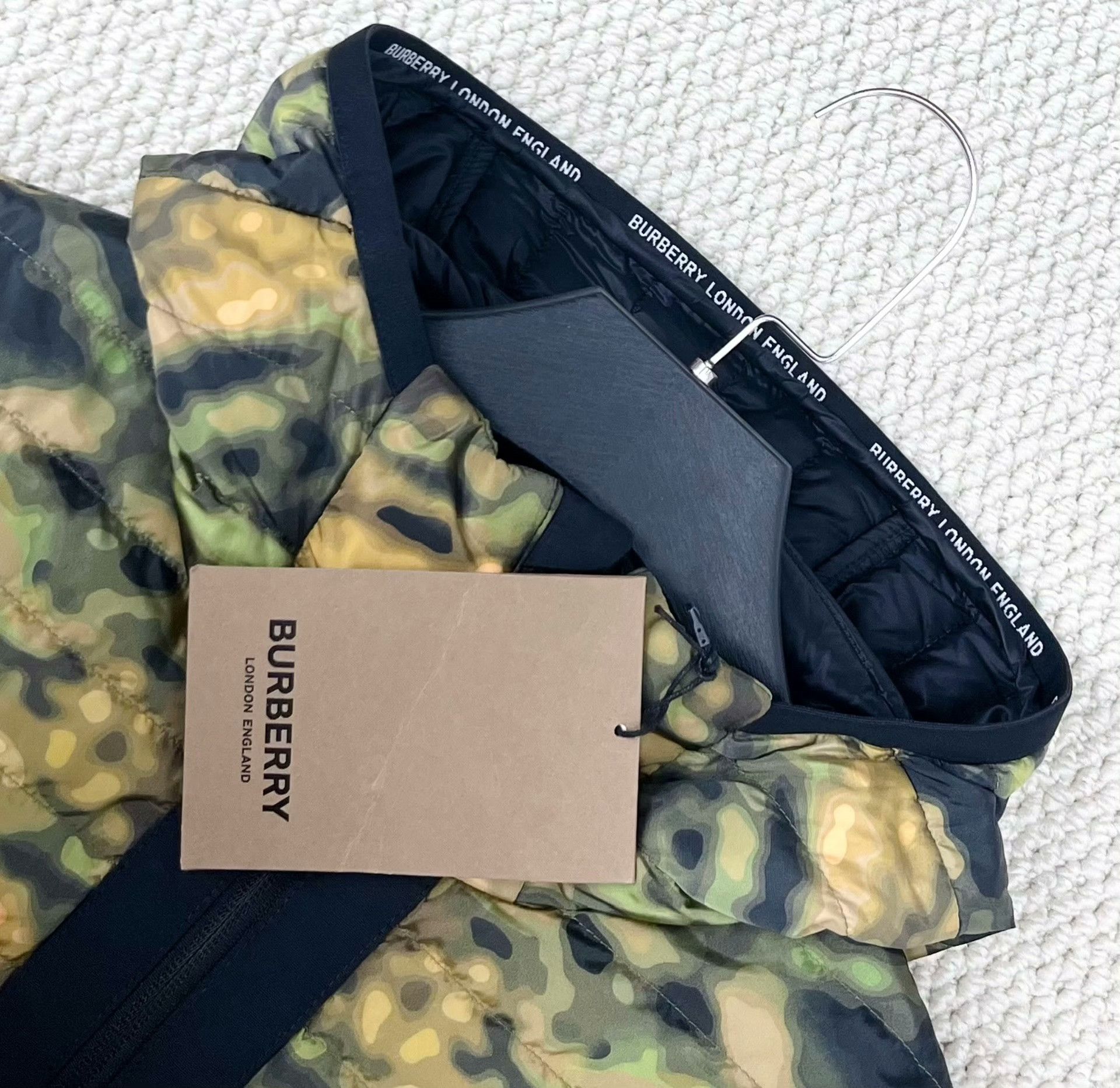 Burberry Burberry Retro Camo Yellow Heavy Coat S Men Size US S / EU 44-46 / 1 - 2 Thumbnail
