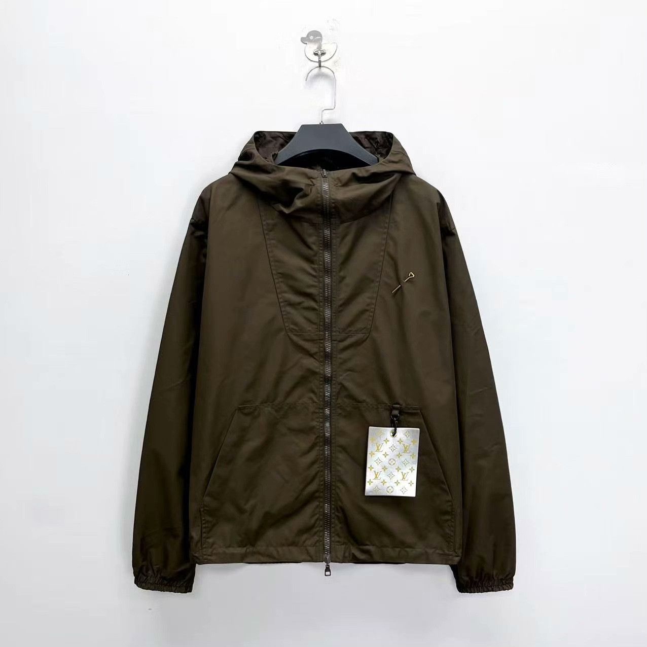 Louis Vuitton Louis Vuitton Light Jacket M Men Size US M / EU 48-50 / 2 - 3 Thumbnail