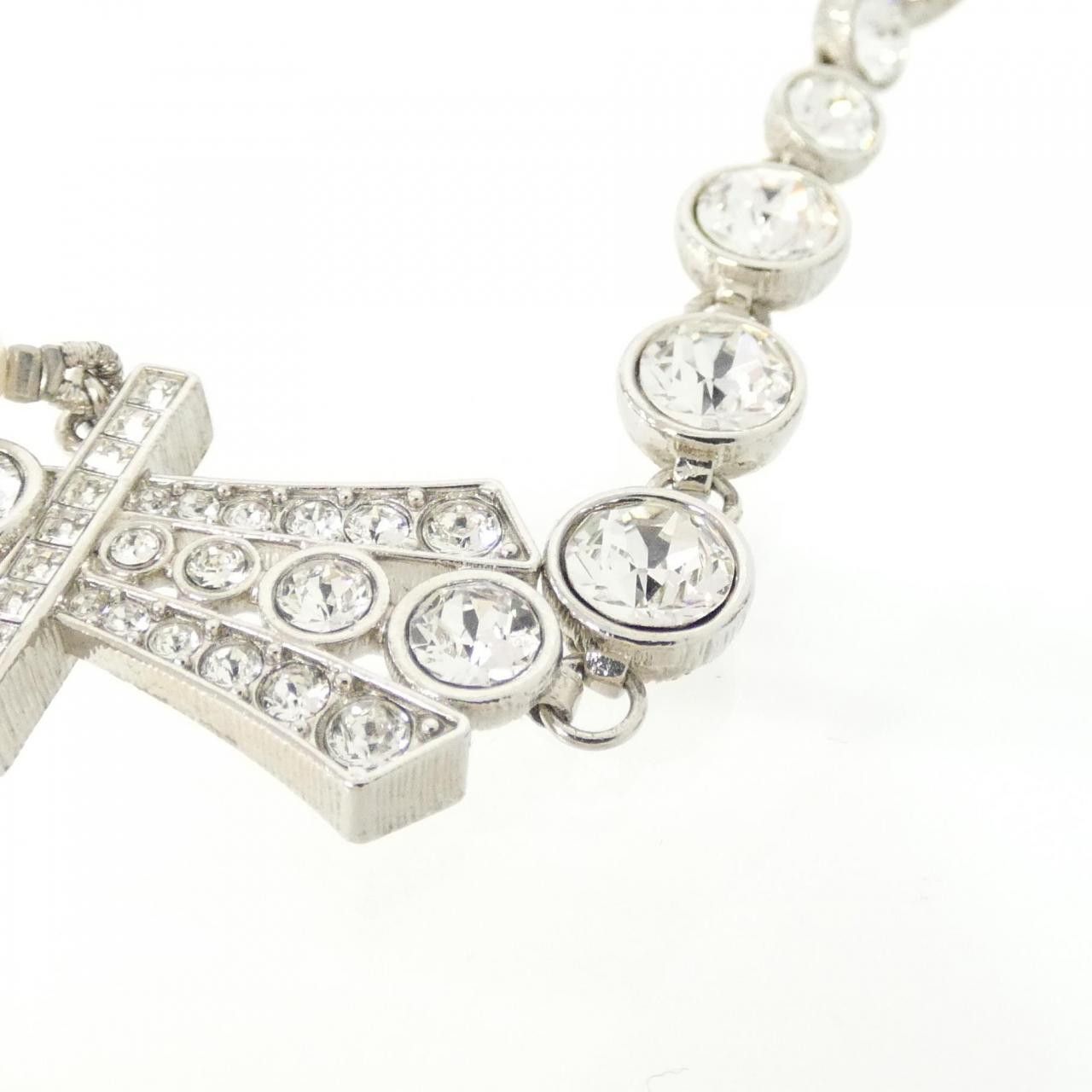 Chanel Chanel Chanel Pearl Necklace Plastic / Synthetic Necklace ABA649 DUTY FREE for USA Size ONE SIZE - 3 Thumbnail