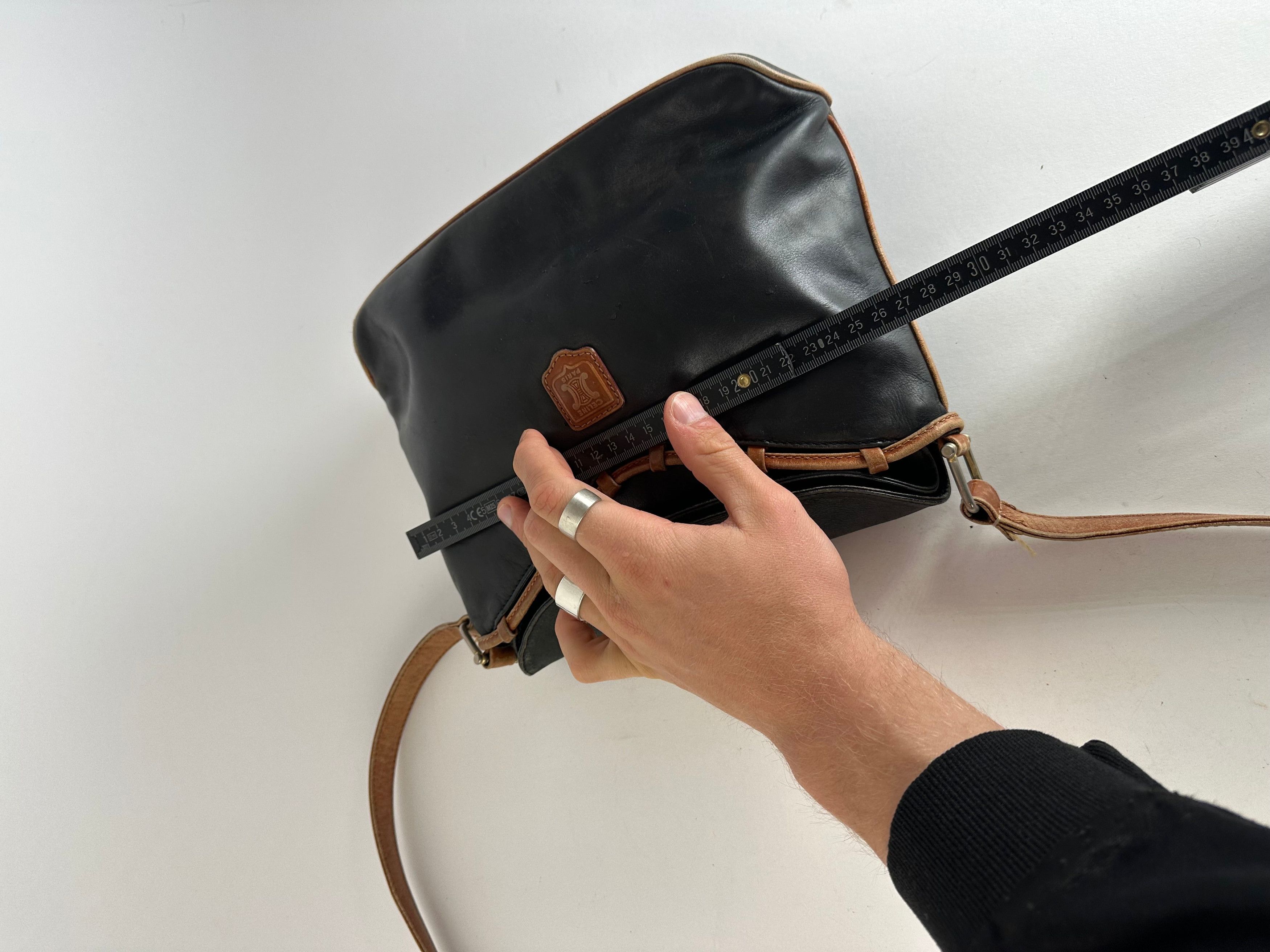 Celine Vintage Paris Leather Shoulder / Crossbody Bag Black Brown Size ONE SIZE - 11 Thumbnail