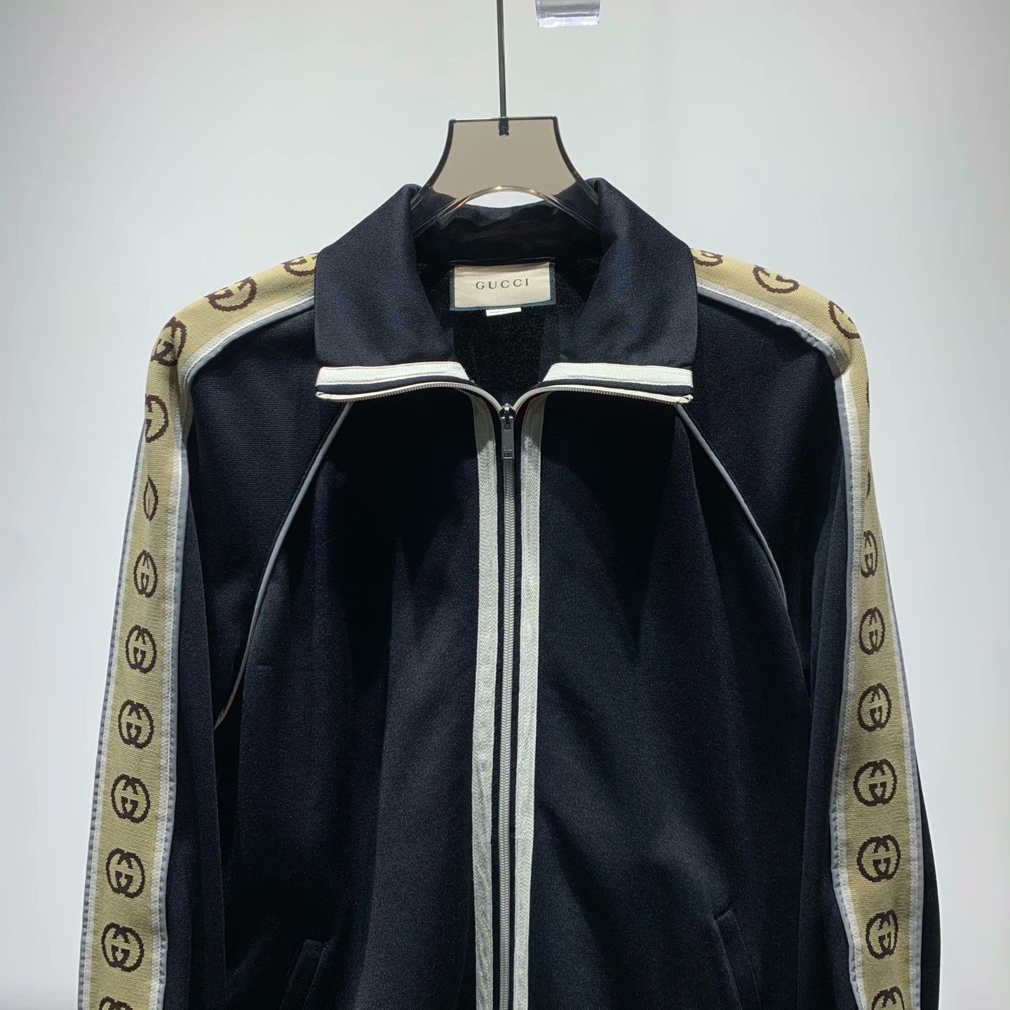 Gucci Gucci Retro Striped Light Jacket S Men Size US S / EU 44-46 / 1 - 3 Thumbnail