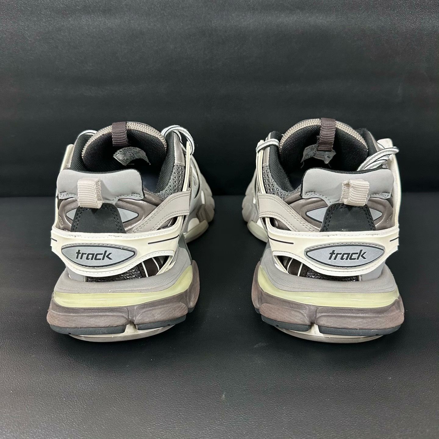 Balenciaga Balenciaga White Lowtop Sneakers 42 Men Size US 9 / EU 42 - 3 Thumbnail