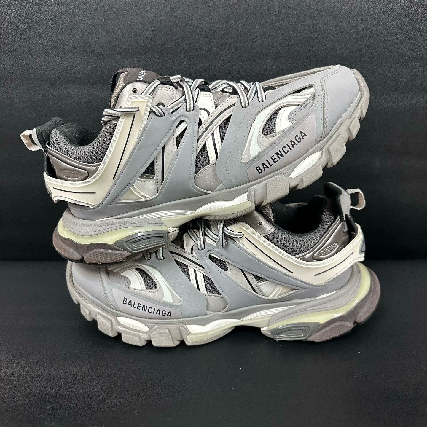 Balenciaga Balenciaga White Lowtop Sneakers 42 Men Size US 9 / EU 42 - 5 Thumbnail
