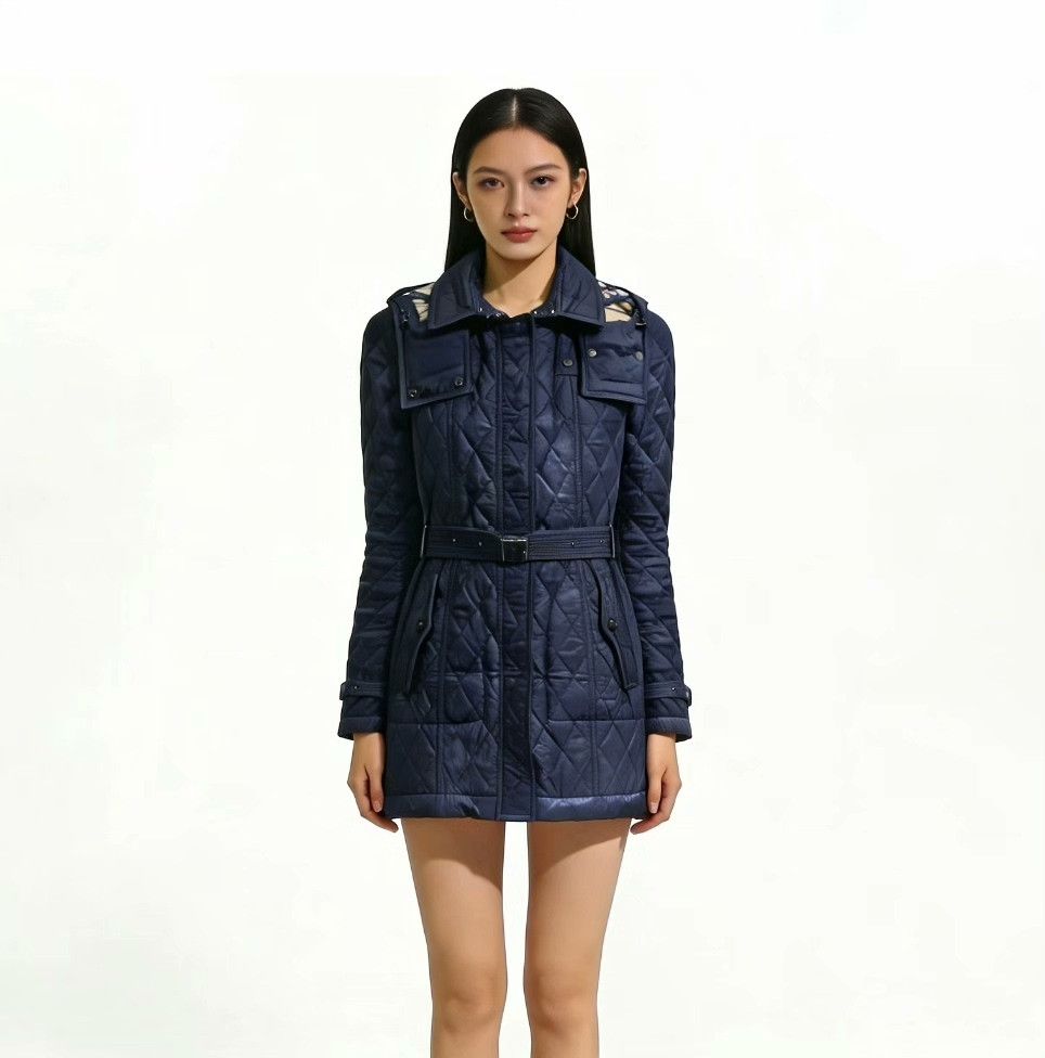 Burberry Burberry Long Down Jacket S Women Size S / US 4 / IT 40 - 7 Thumbnail