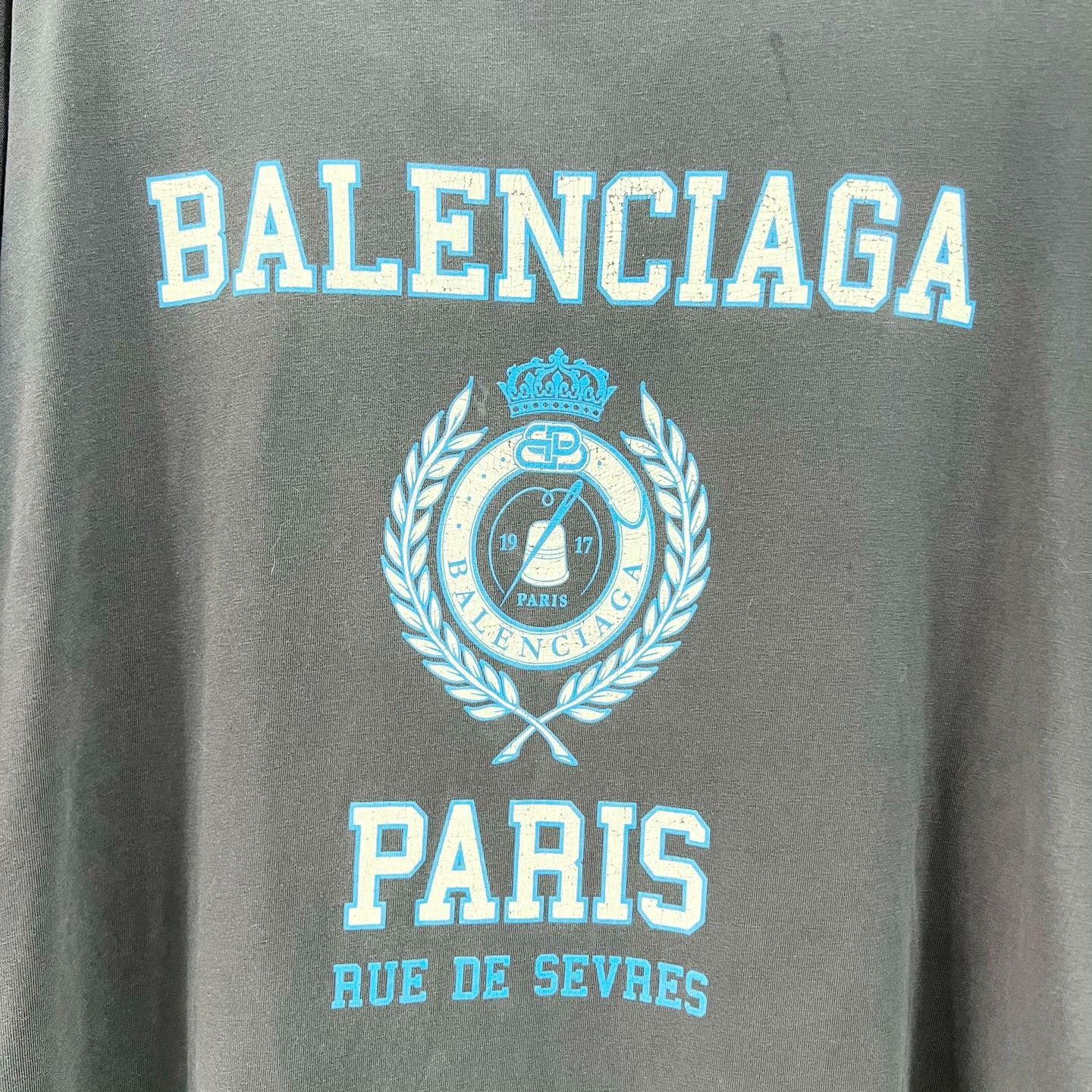 Balenciaga Balenciaga T-Shirt M Men Size US M / EU 48-50 / 2 - 4 Thumbnail