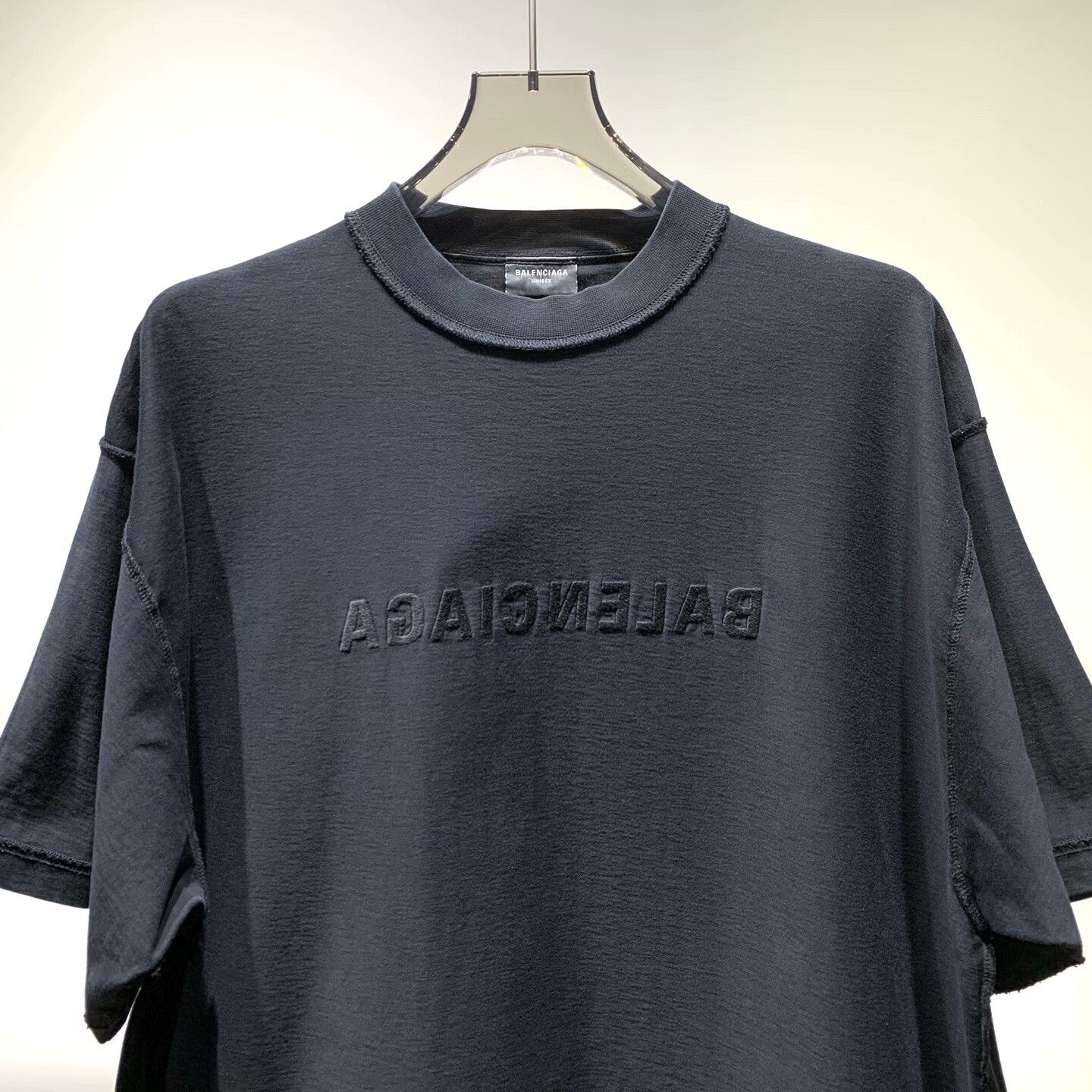 Balenciaga Balenciaga Retro Embroidered T-Shirt M Men Size US M / EU 48-50 / 2 - 4 Thumbnail