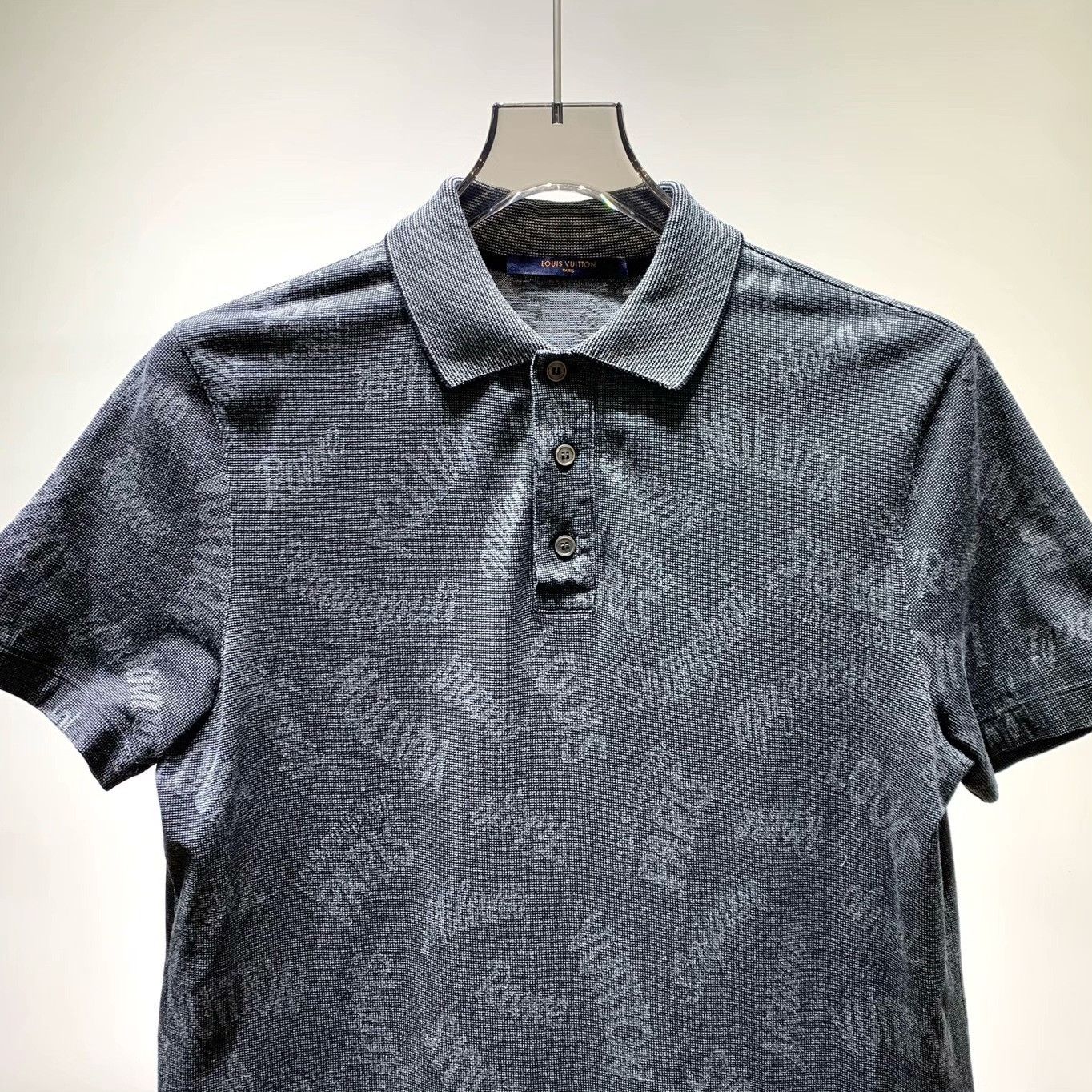 Louis Vuitton Louis Vuitton Retro T-Shirt S Men Size US S / EU 44-46 / 1 - 2 Thumbnail