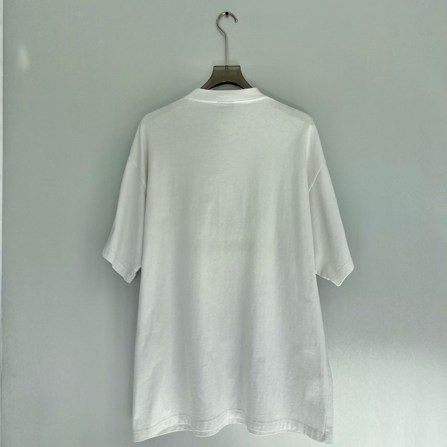 Balenciaga Balenciaga Embroidered White T-Shirt XL Men Size US XL / EU 56 / 4 - 2 Thumbnail