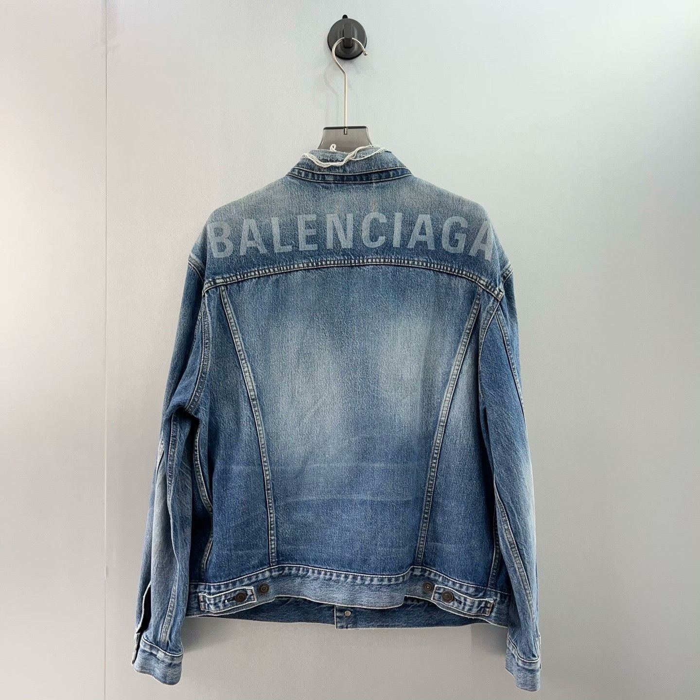 Balenciaga Balenciaga Retro Denim Jacket 34 Women Size XS / US 0-2 / IT 36-38 - 2 Thumbnail