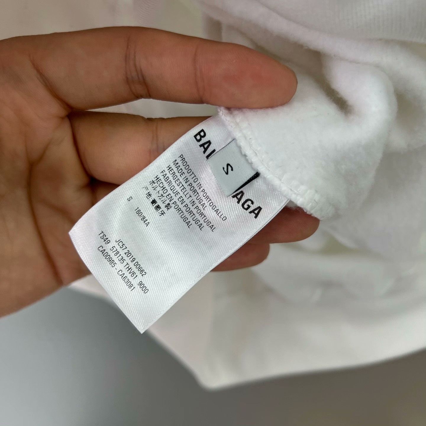 Balenciaga Balenciaga White Hoodie S Men Size US S / EU 44-46 / 1 - 5 Thumbnail