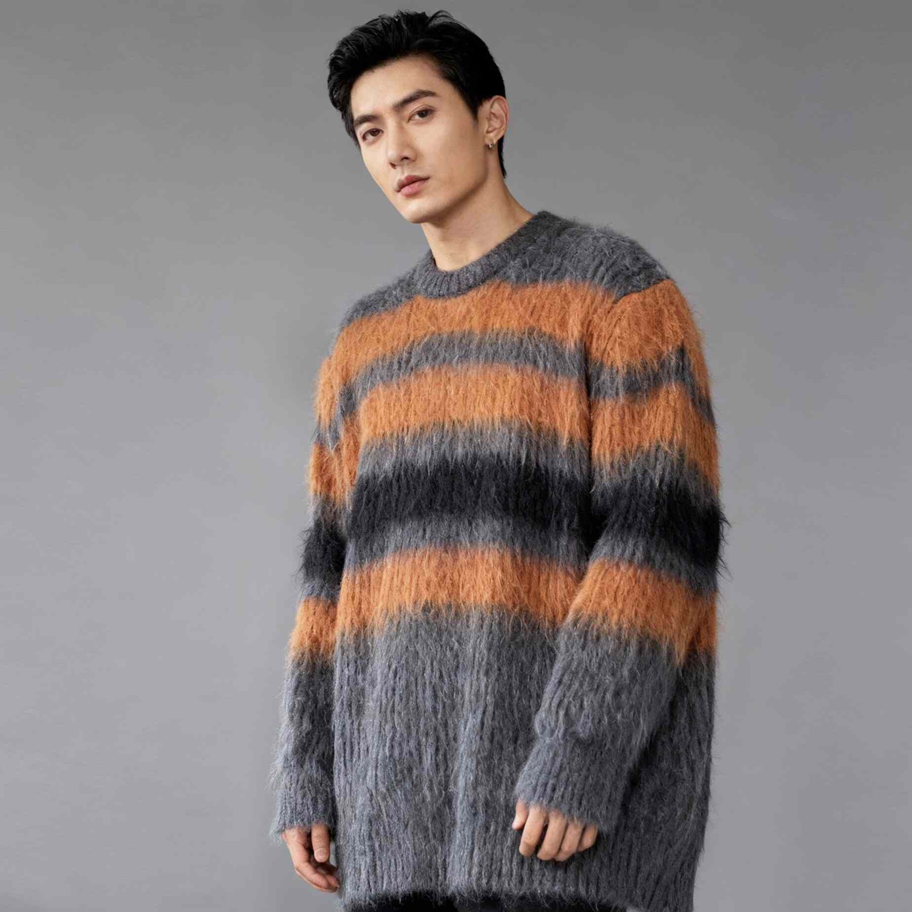 Burberry Burberry Knit Sweater M Men Size US M / EU 48-50 / 2 - 5 Thumbnail