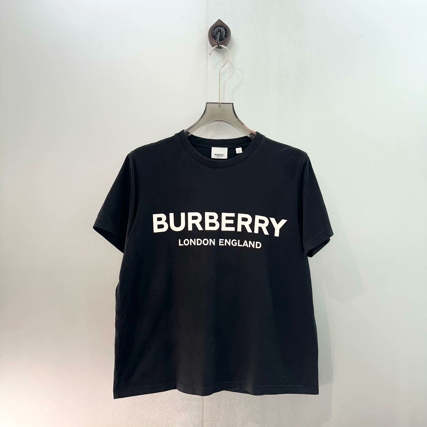 Burberry Burberry Retro T-Shirt L Men Size US L / EU 52-54 / 3 - 2 Thumbnail
