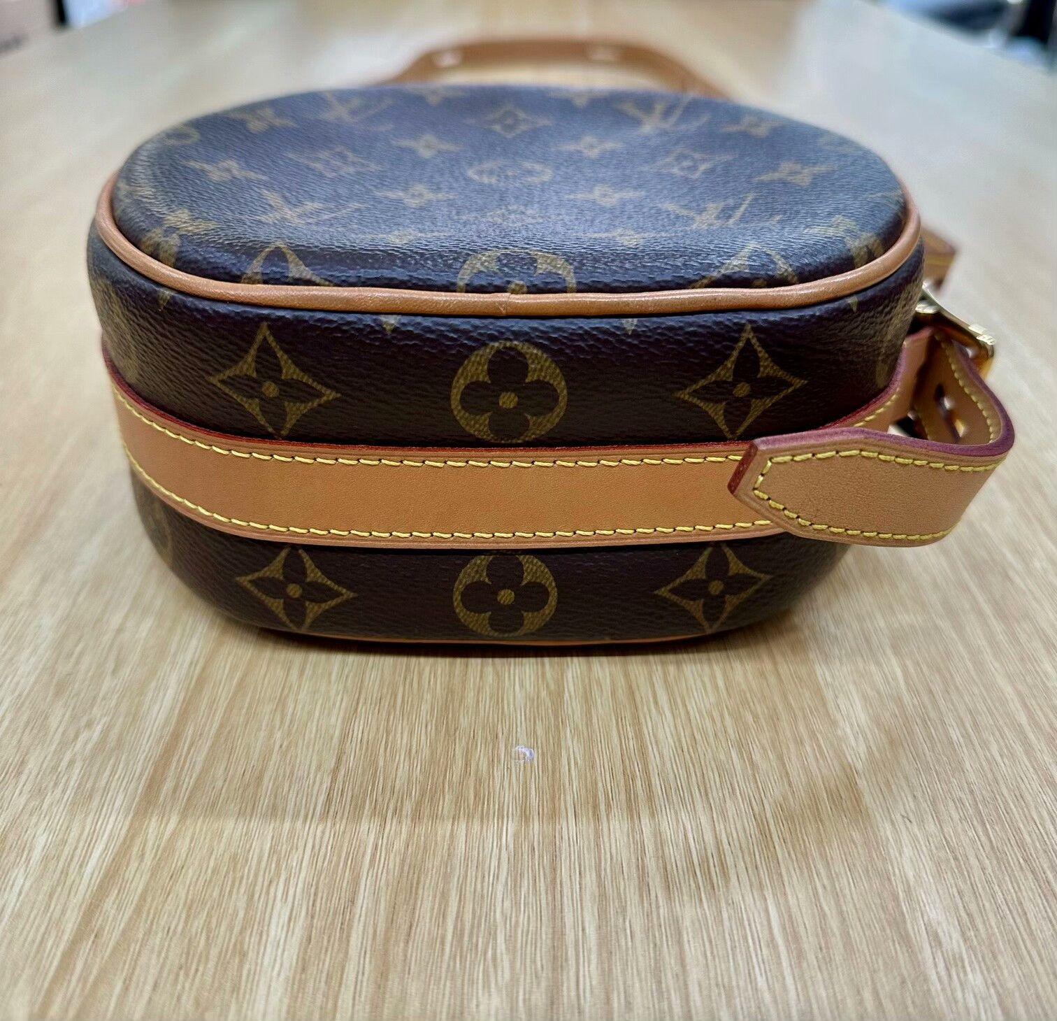 Louis Vuitton Louis Vuitton Brown Shoulder Bag S Women Size ONE SIZE - 2 Thumbnail