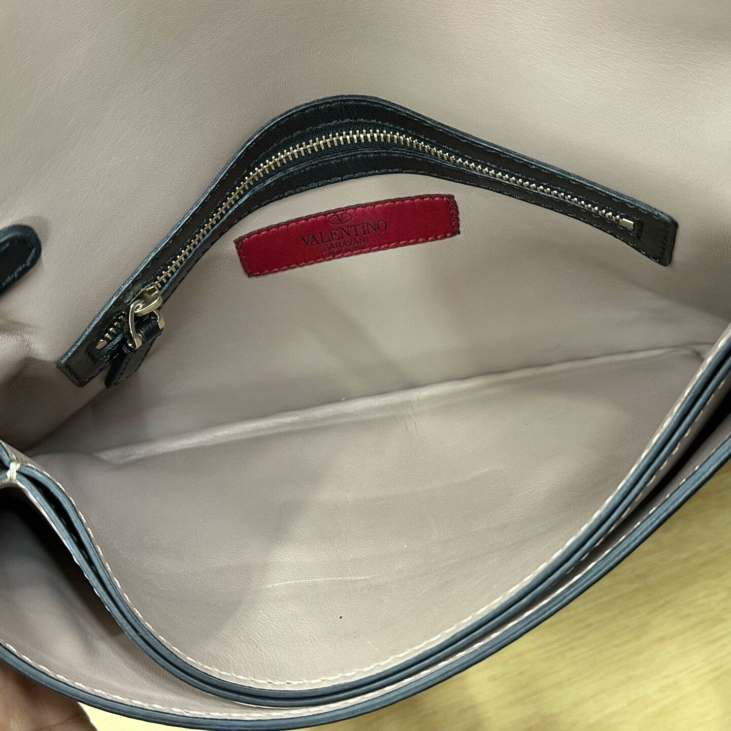 Valentino Valentino Leather Bag 28 Men Size ONE SIZE - 6 Thumbnail
