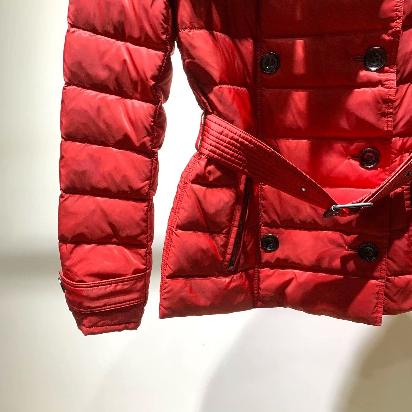 Burberry Burberry Down Cropped Red Down Jacket M Women Size M / US 6-8 / IT 42-44 - 3 Thumbnail