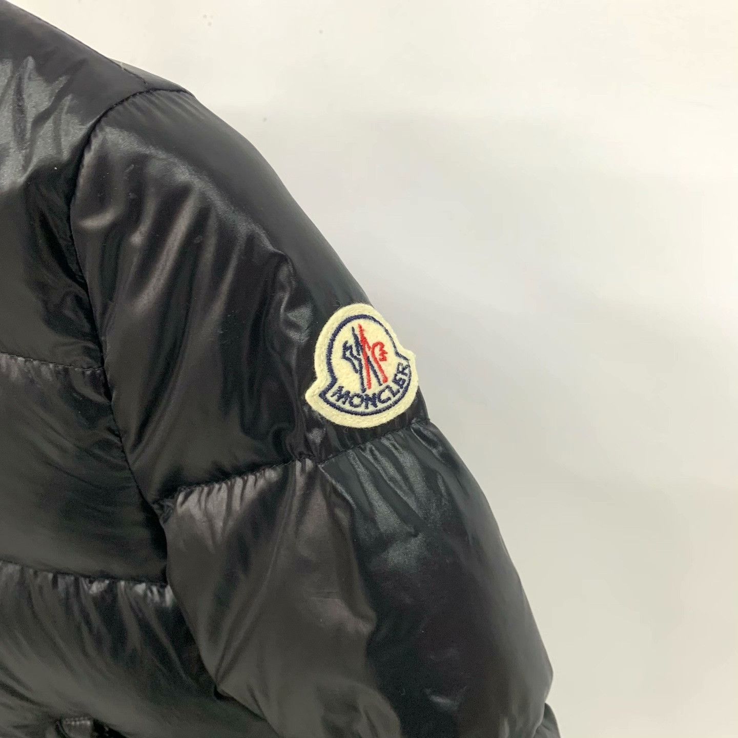 Moncler Moncler Down Cropped Down Jacket 37 Women Size S / US 4 / IT 40 - 5 Thumbnail