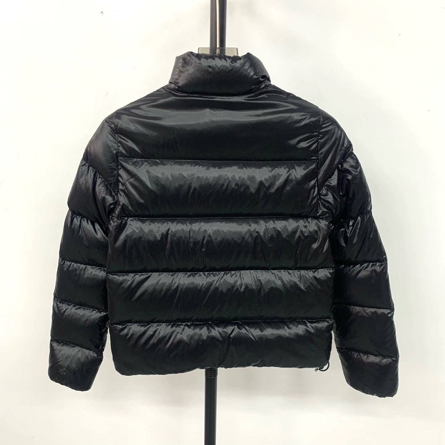 Moncler Moncler Down Cropped Down Jacket 37 Women Size S / US 4 / IT 40 - 3 Thumbnail