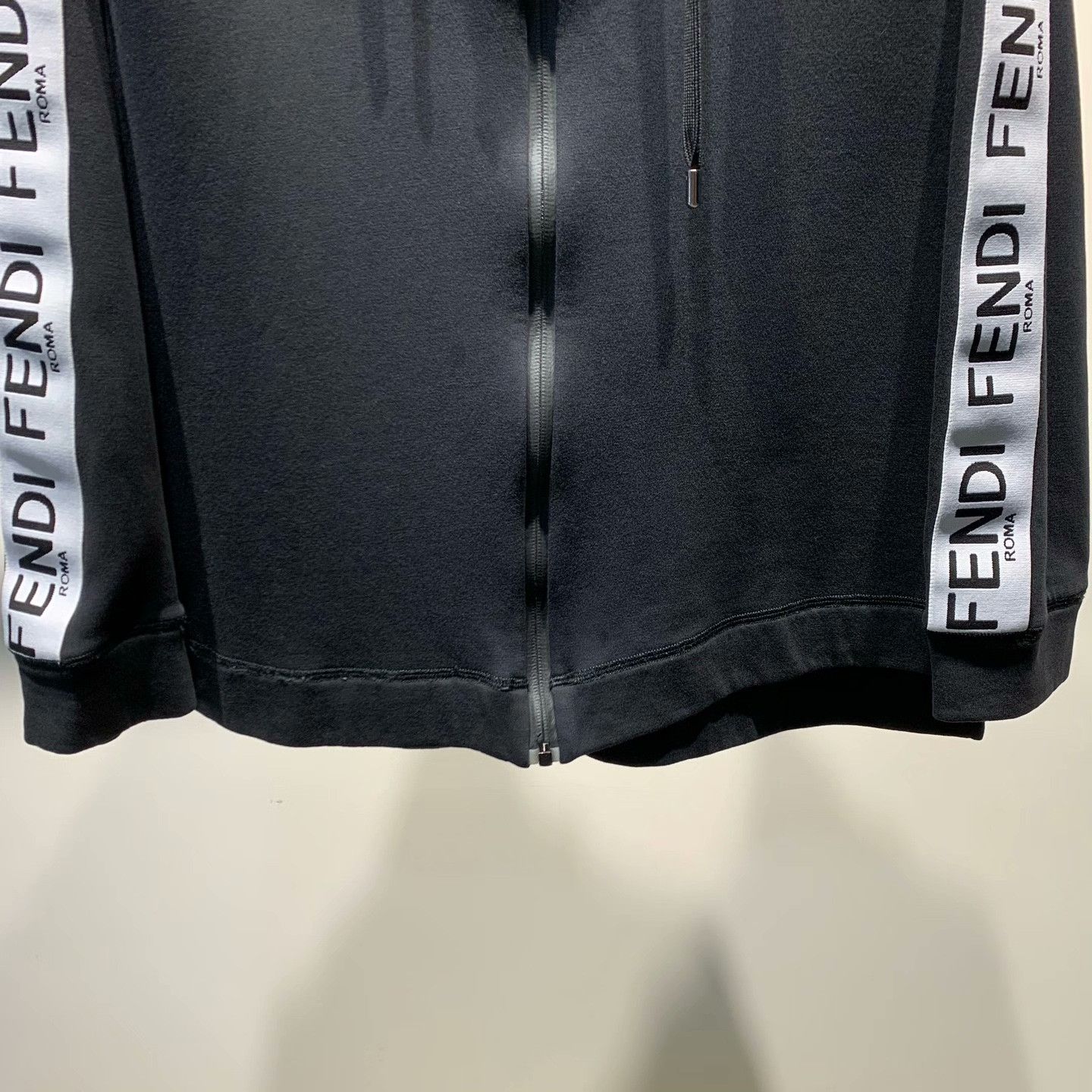 Fendi Fendi Retro Printed Jacket M Women Size M / US 6-8 / IT 42-44 - 4 Thumbnail