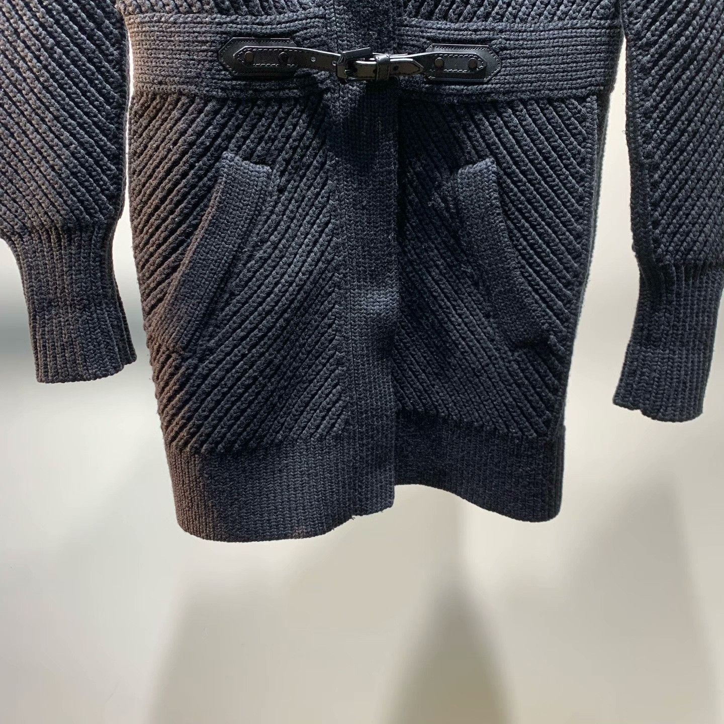 Burberry Burberry Knit Black Sweater S Women Size S / US 4 / IT 40 - 3 Thumbnail