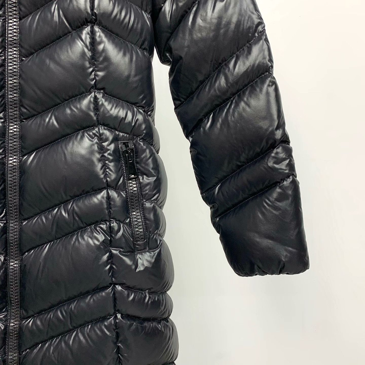 Moncler Moncler Down Jacket 41 Women Size M / US 6-8 / IT 42-44 - 6 Thumbnail