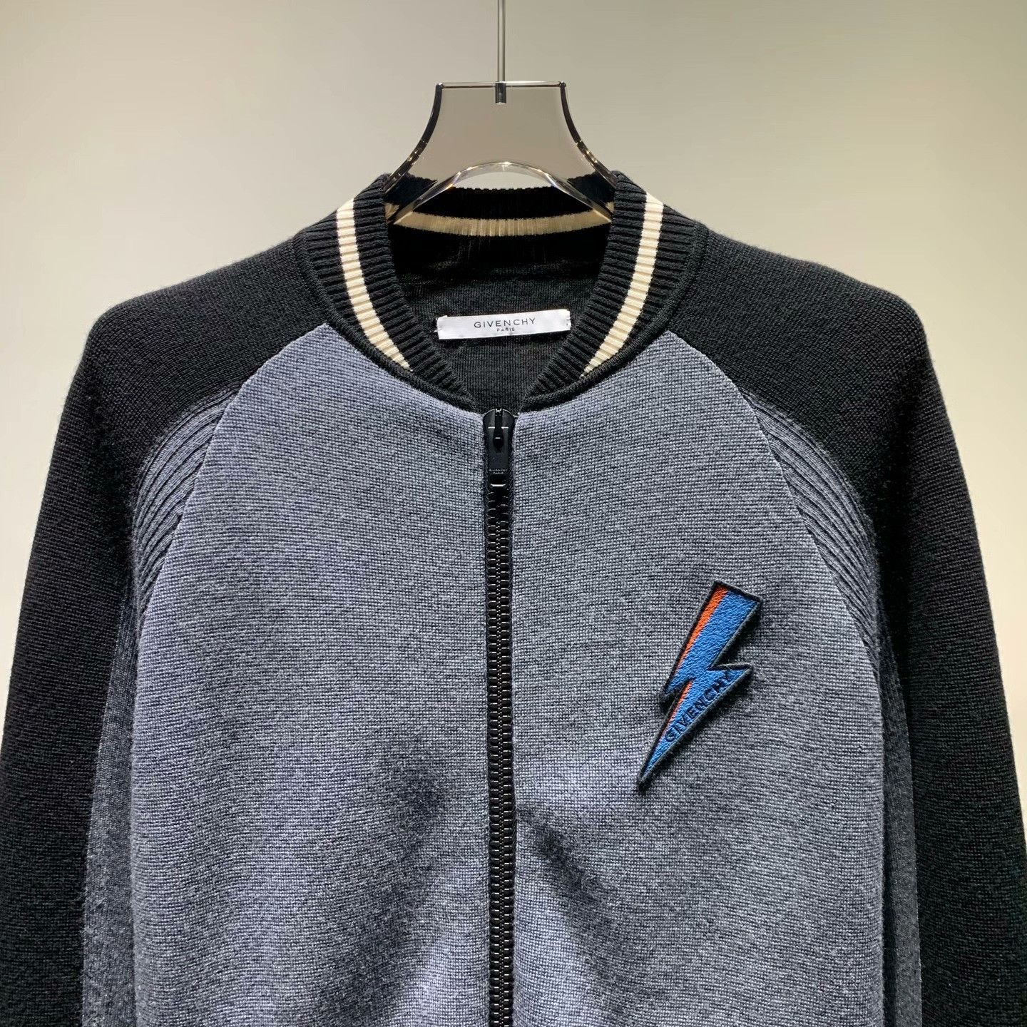 Givenchy Givenchy Wool Embroidered Light Jacket S Men Size US S / EU 44-46 / 1 - 3 Thumbnail