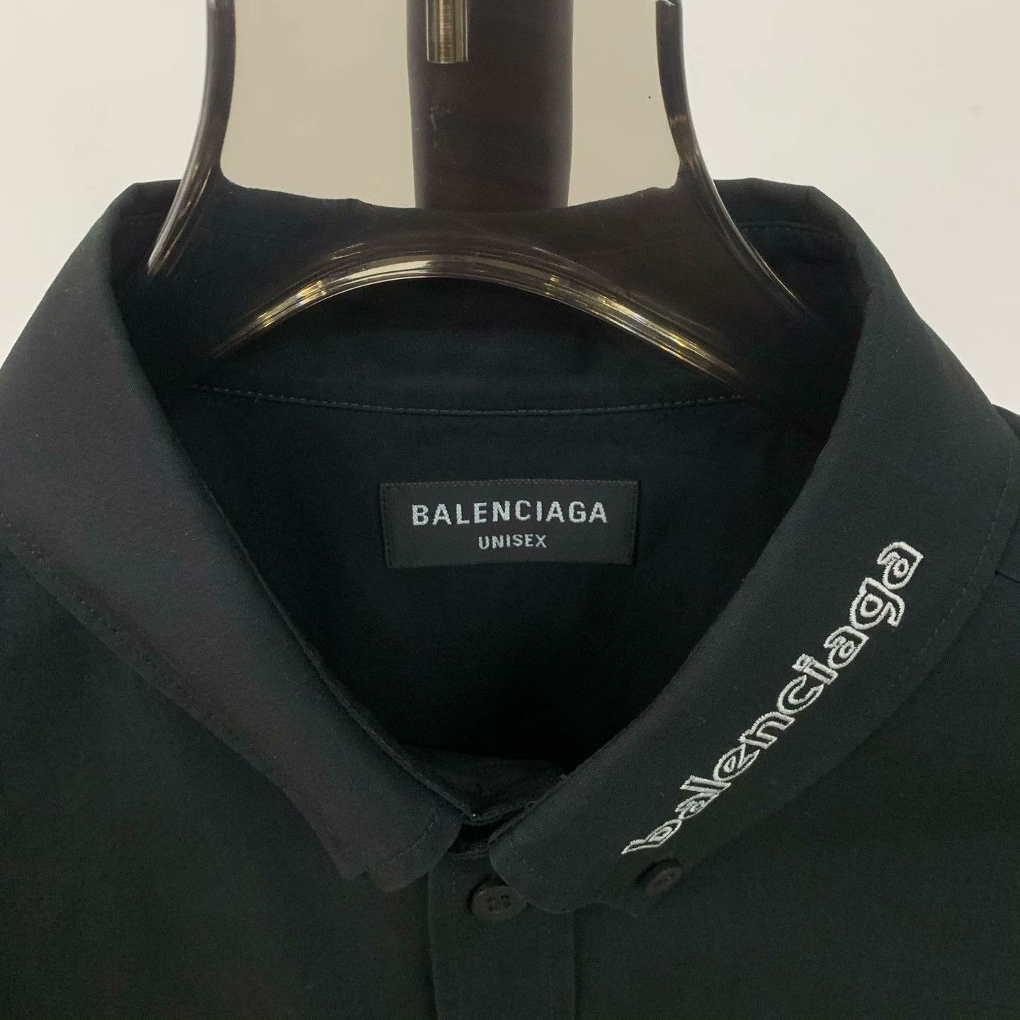 Balenciaga Balenciaga Embroidered Shirt 37 Men Size US S / EU 44-46 / 1 - 6 Thumbnail