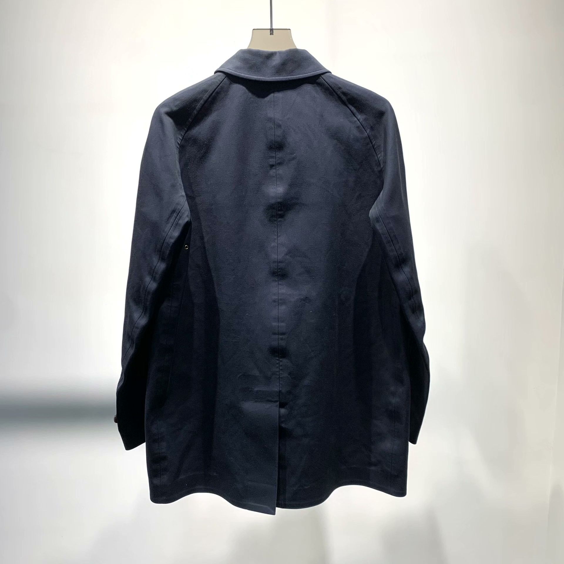 Burberry Burberry Long Black Light Jacket 48 Men Size US XL / EU 56 / 4 - 2 Thumbnail