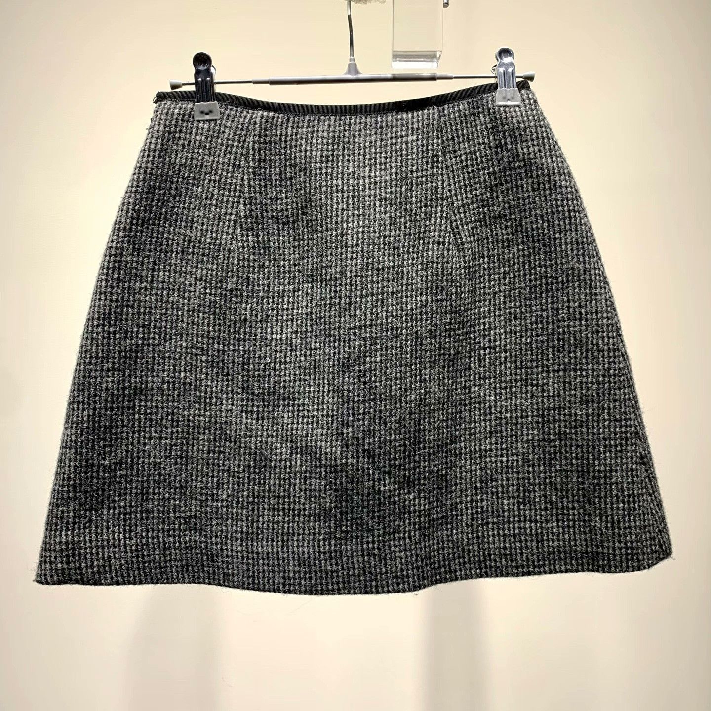 Miu Miu Miu Miu Wool Gray Skirt 38 Women Size 38" / US 16 / IT 52 - 2 Thumbnail