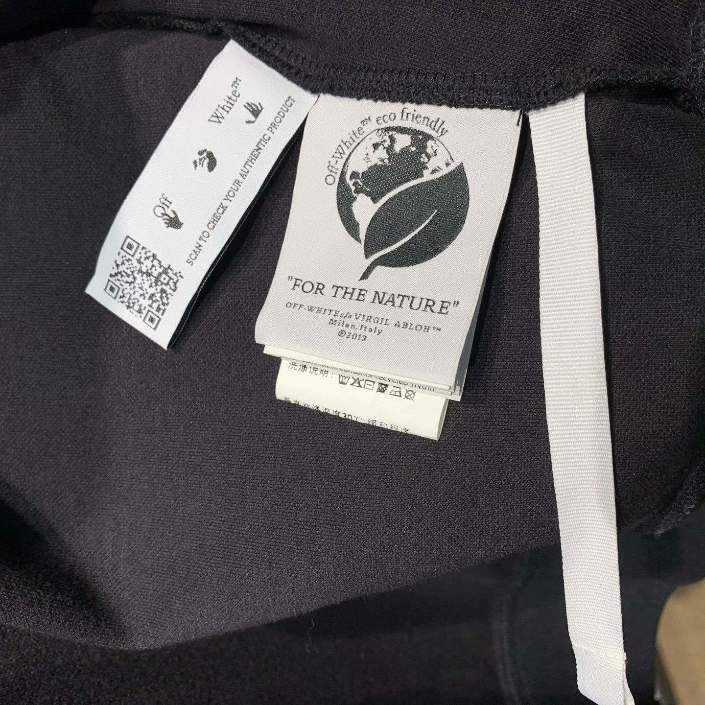 Off-White Off-White Retro White Hoodie M Men Size US M / EU 48-50 / 2 - 6 Thumbnail