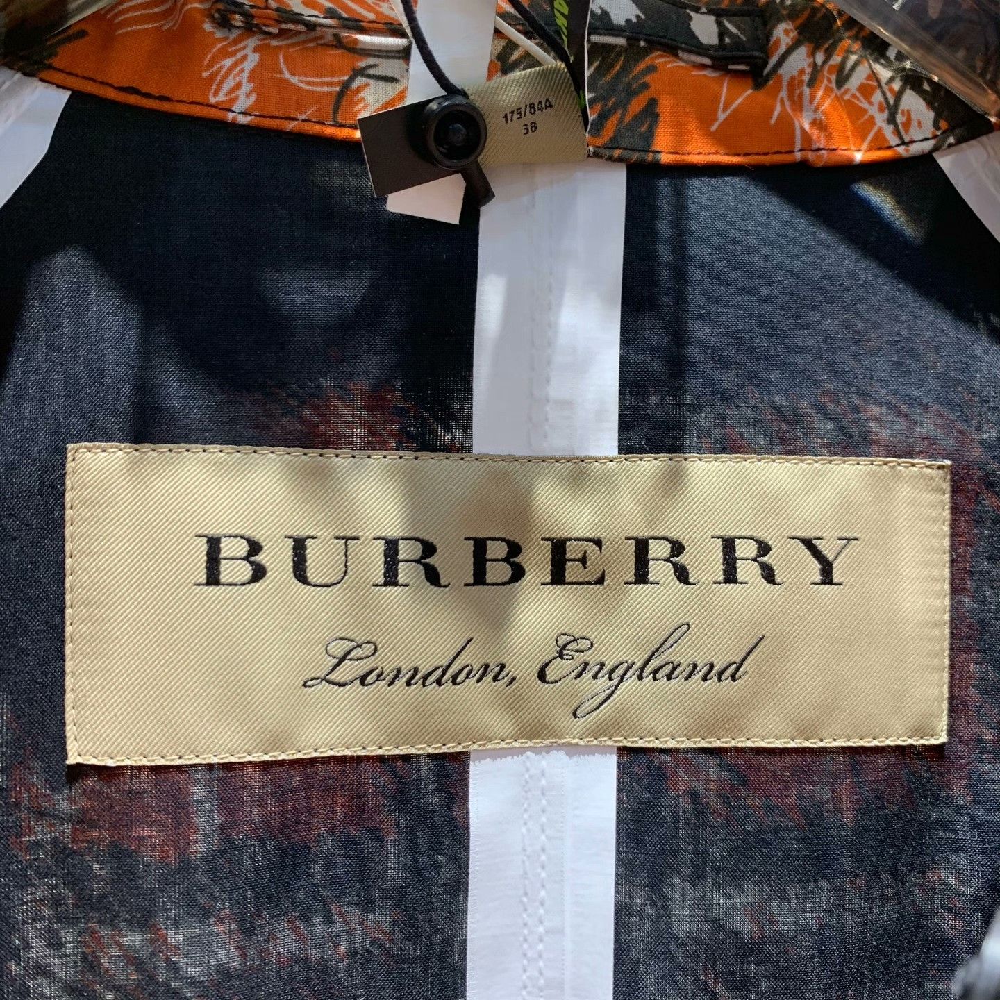 Burberry Burberry Graphic Plaid Coat 8 Women Size XS / US 0-2 / IT 36-38 - 4 Thumbnail