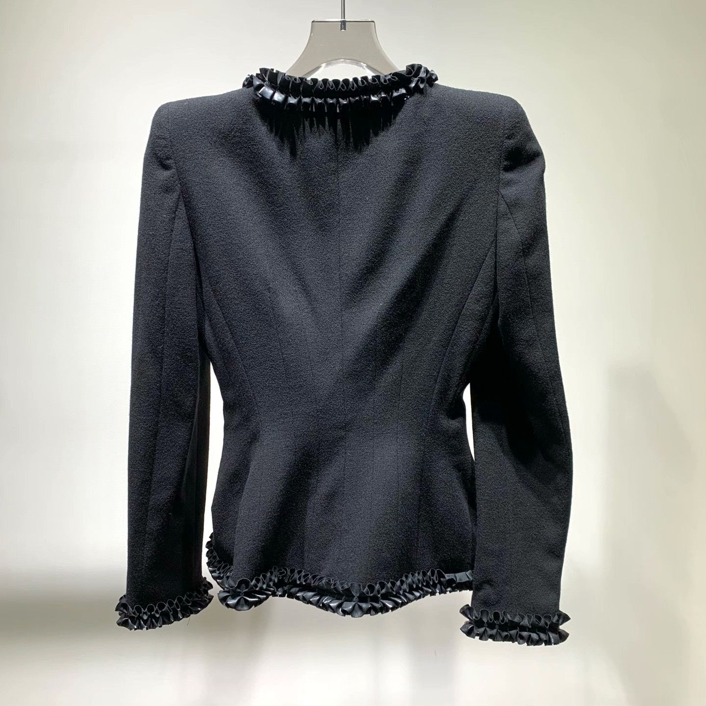 Alexander McQueen Alexander McQueen Jacket 38 Women Size S / US 4 / IT 40 - 2 Thumbnail