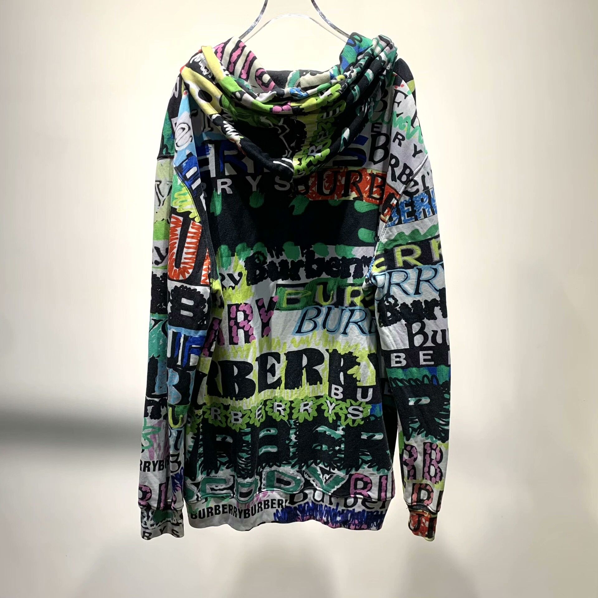 Burberry Burberry Graphic Hoodie M Men Size US M / EU 48-50 / 2 - 2 Thumbnail