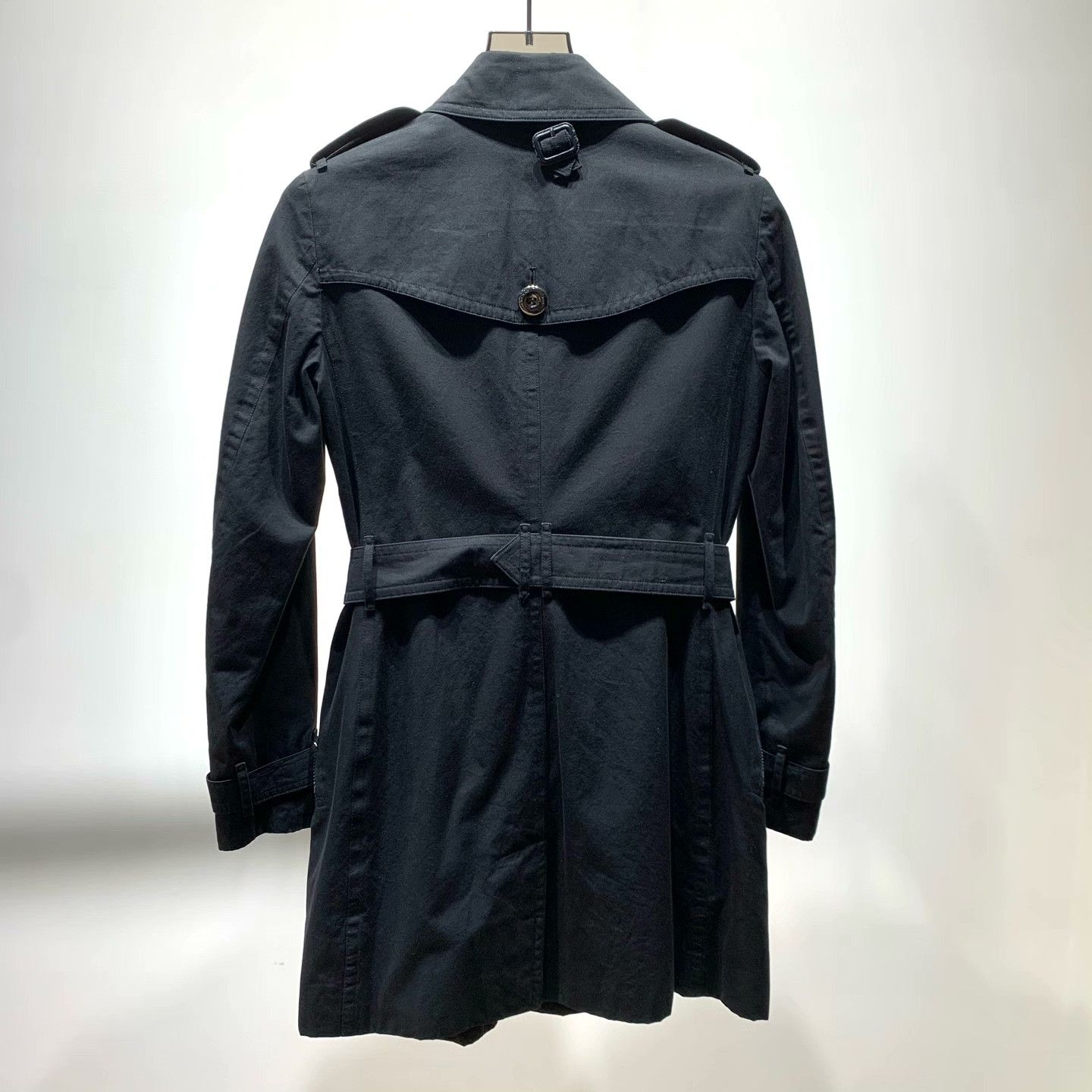 Burberry Burberry Black Coat 39 Women Size M / US 6-8 / IT 42-44 - 2 Thumbnail