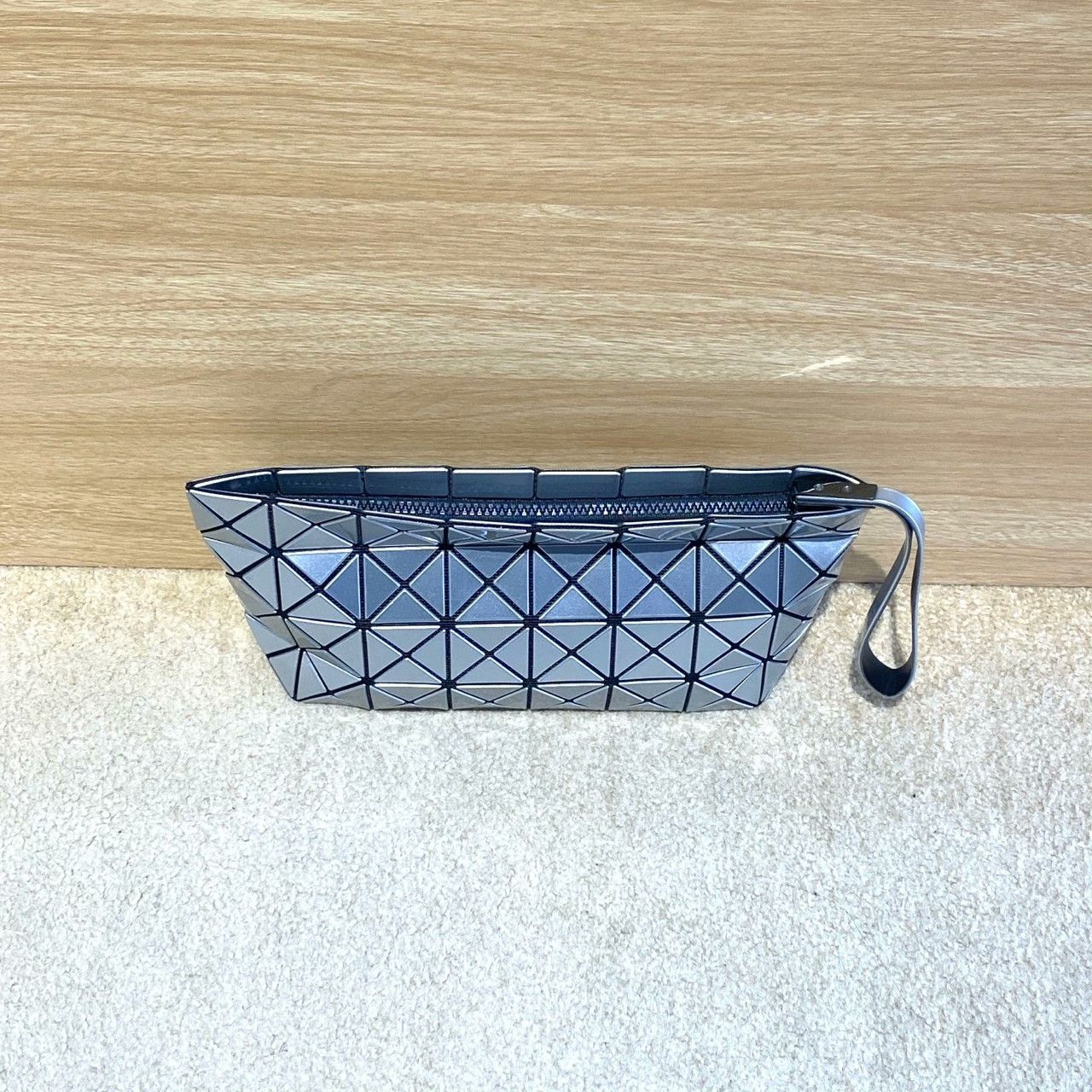 Issey Miyake Issey Miyake Silver Shoulder Bag S Women Size ONE SIZE - 6 Thumbnail