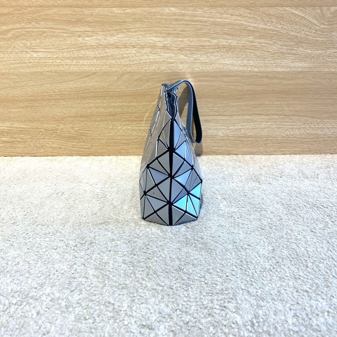 Issey Miyake Issey Miyake Silver Shoulder Bag S Women Size ONE SIZE - 4 Thumbnail