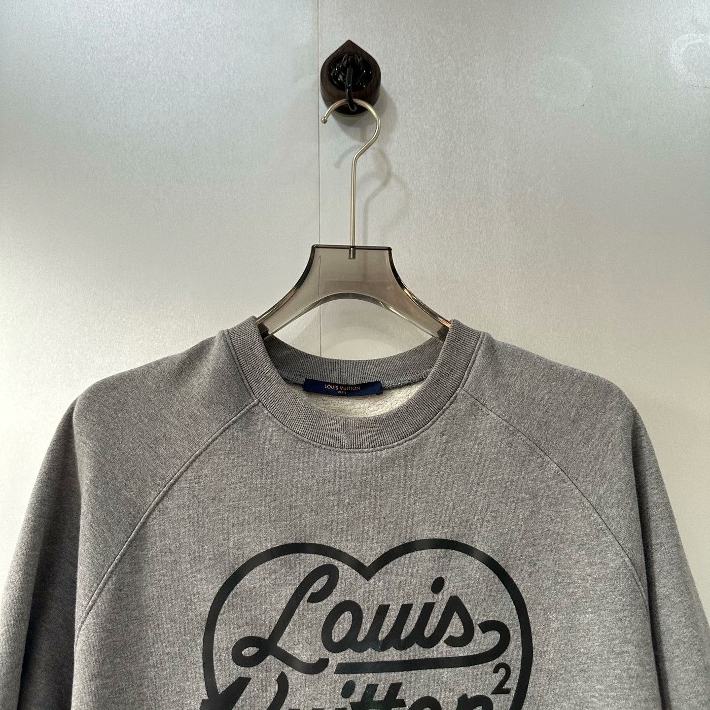 Louis Vuitton Louis Vuitton Hoodie XL Men Size US XL / EU 56 / 4 - 2 Thumbnail
