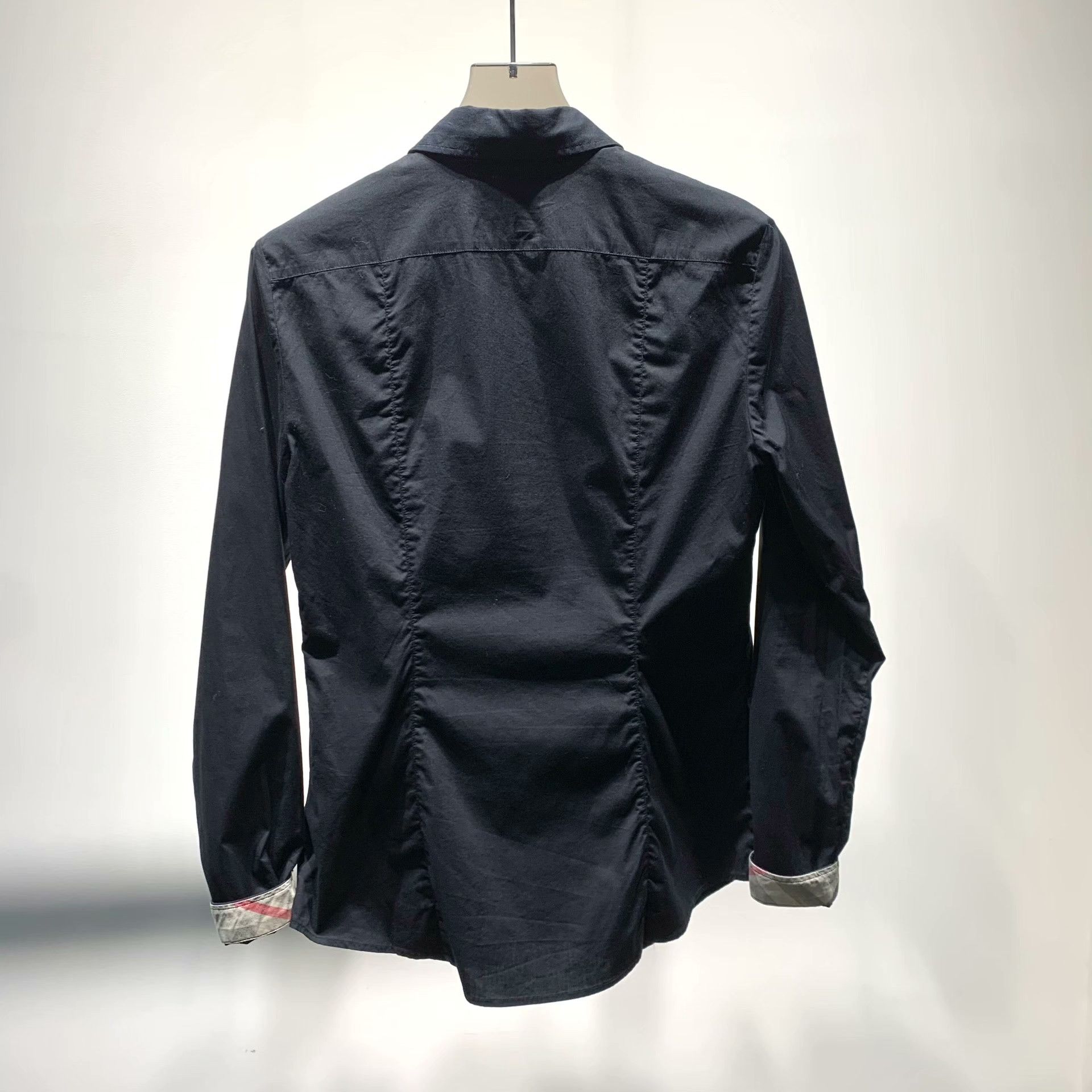 Burberry Burberry Plaid Shirt M Men Size US M / EU 48-50 / 2 - 2 Thumbnail