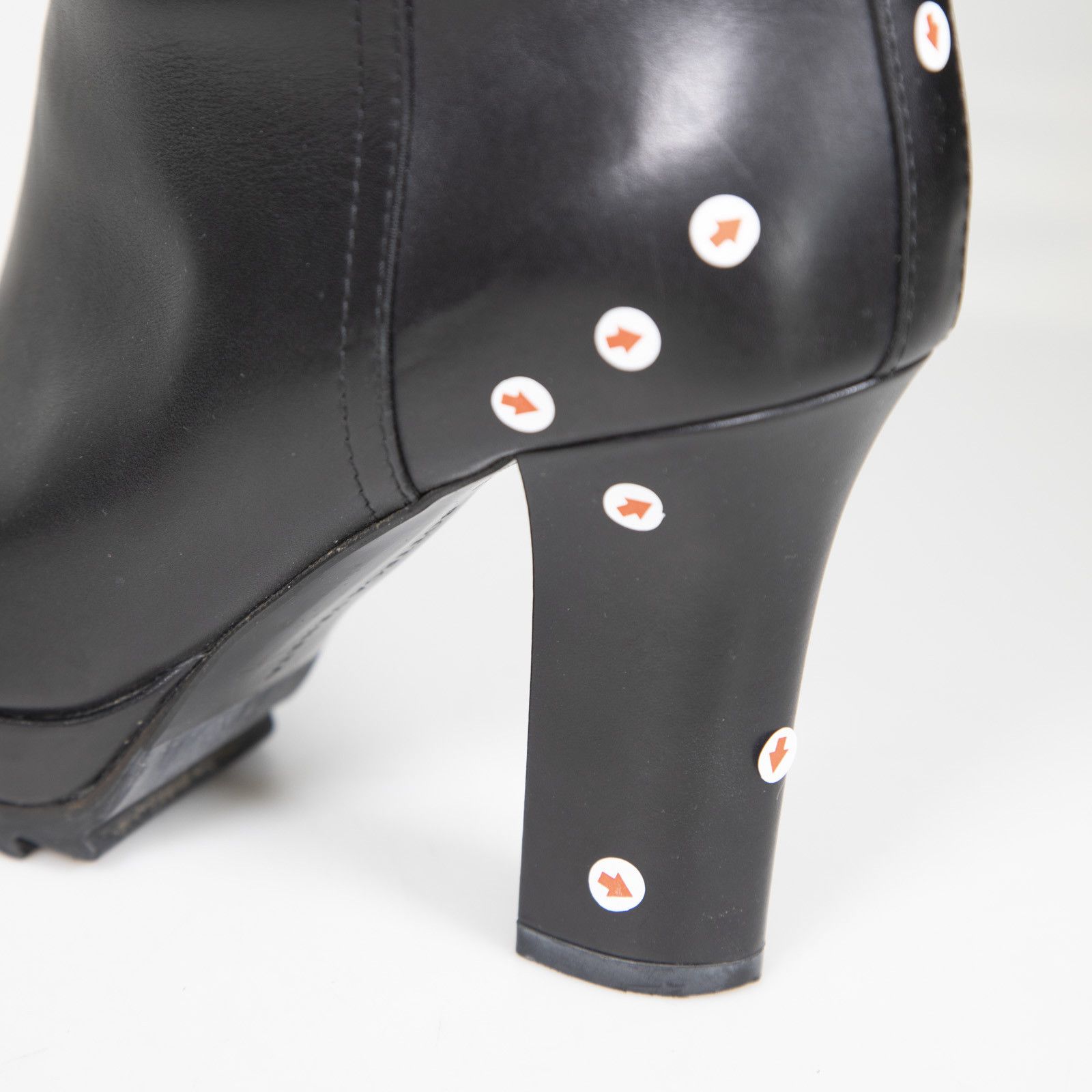 Bottega Veneta Black Leather Zipped Heeled Boots Size US 6 / IT 36 - 7 Thumbnail