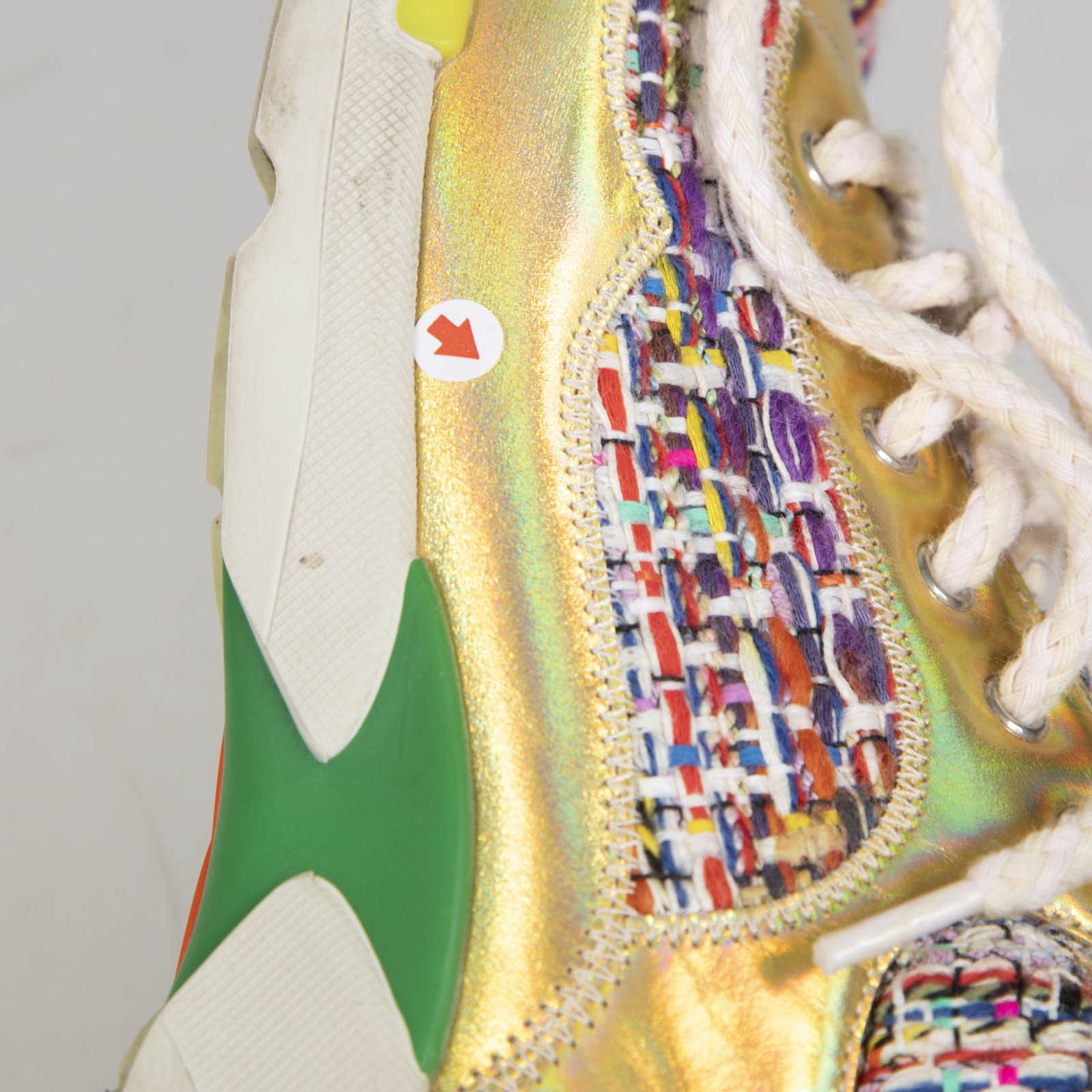 Chanel Tweed Holographic Trainers Size US 7.5 / IT 37.5 - 10 Thumbnail